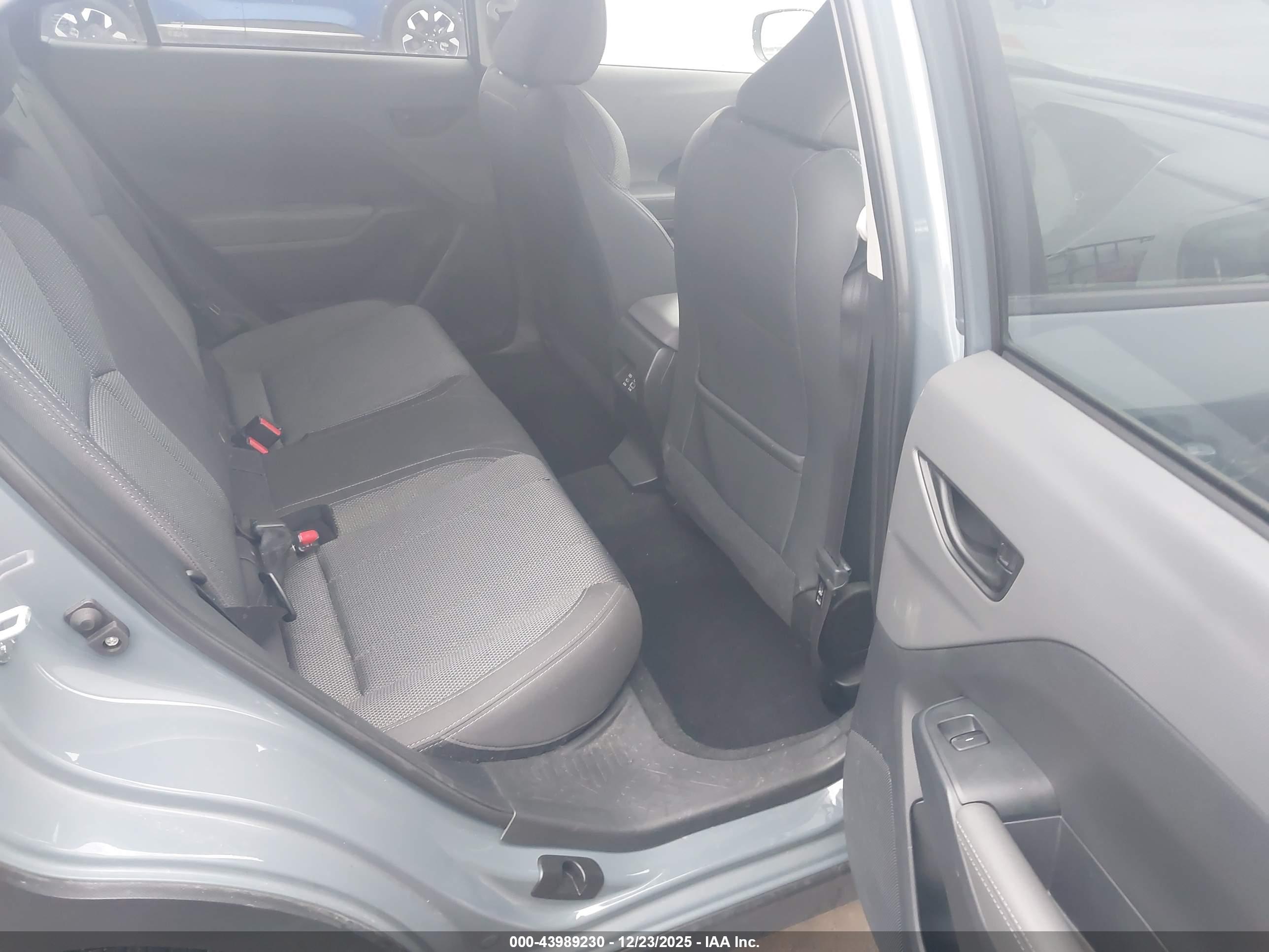 SUBARU CROSSTREK image 8