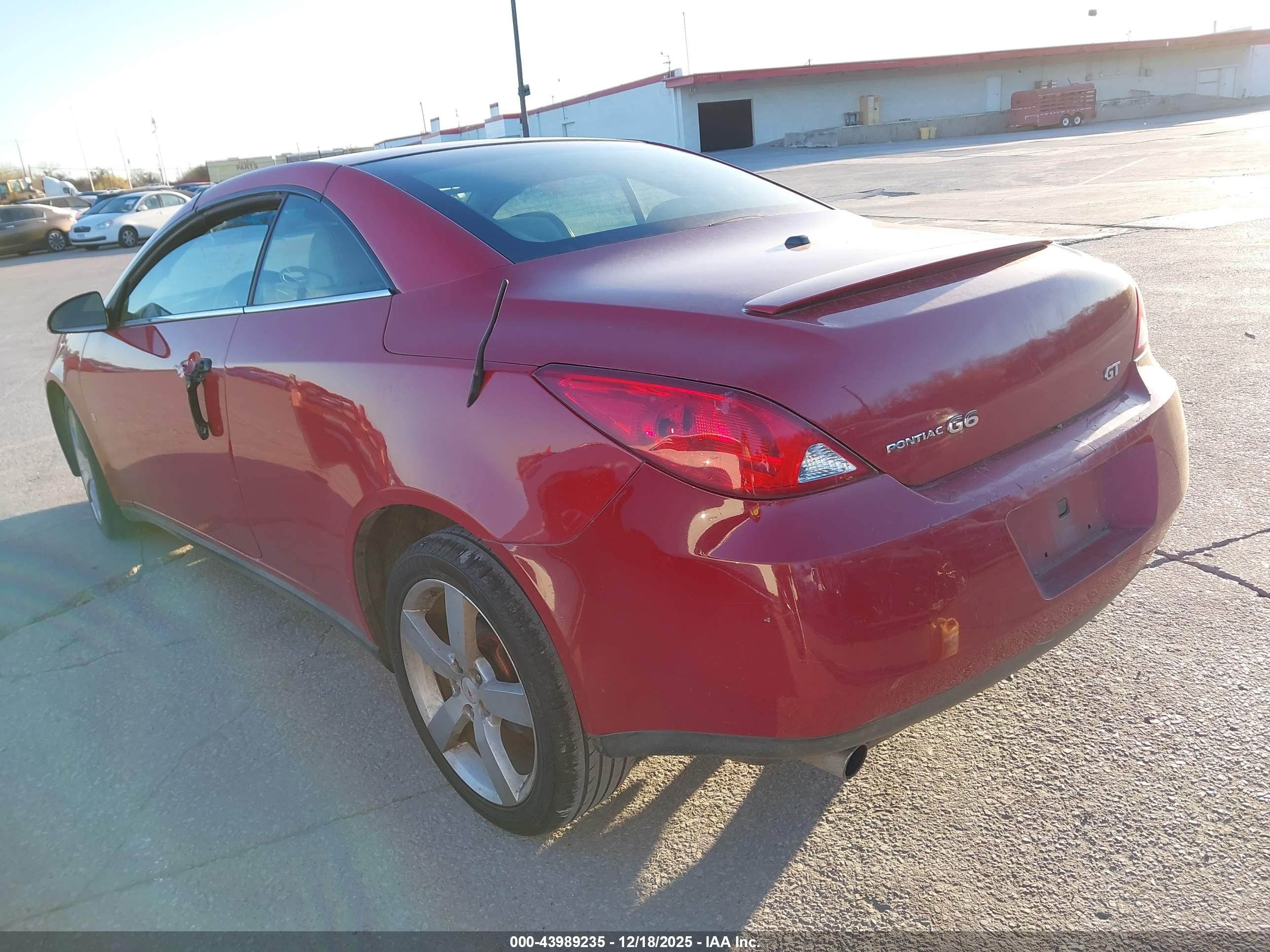 PONTIAC G6 image 3