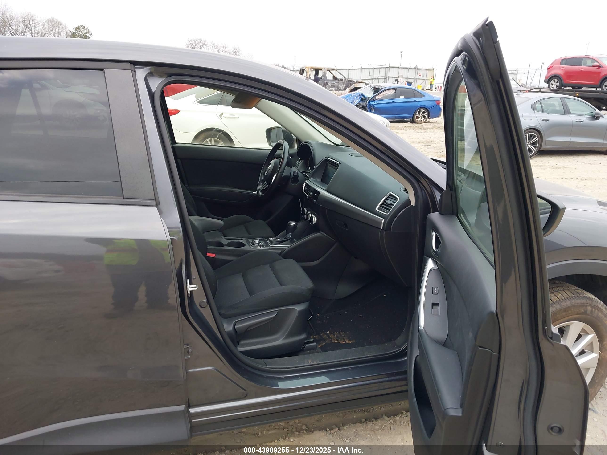 MAZDA CX-5 image 5