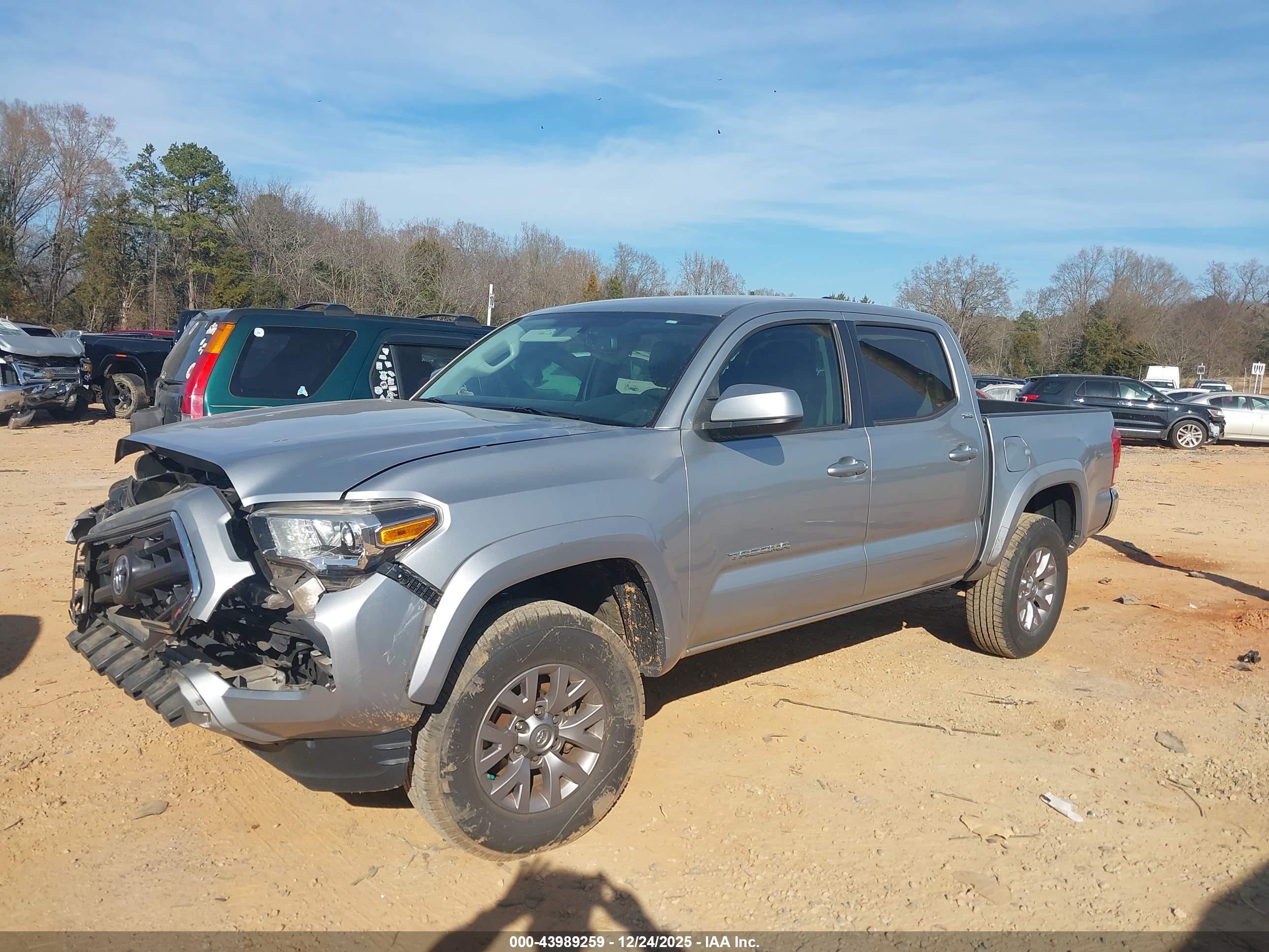 TOYOTA TACOMA image 2