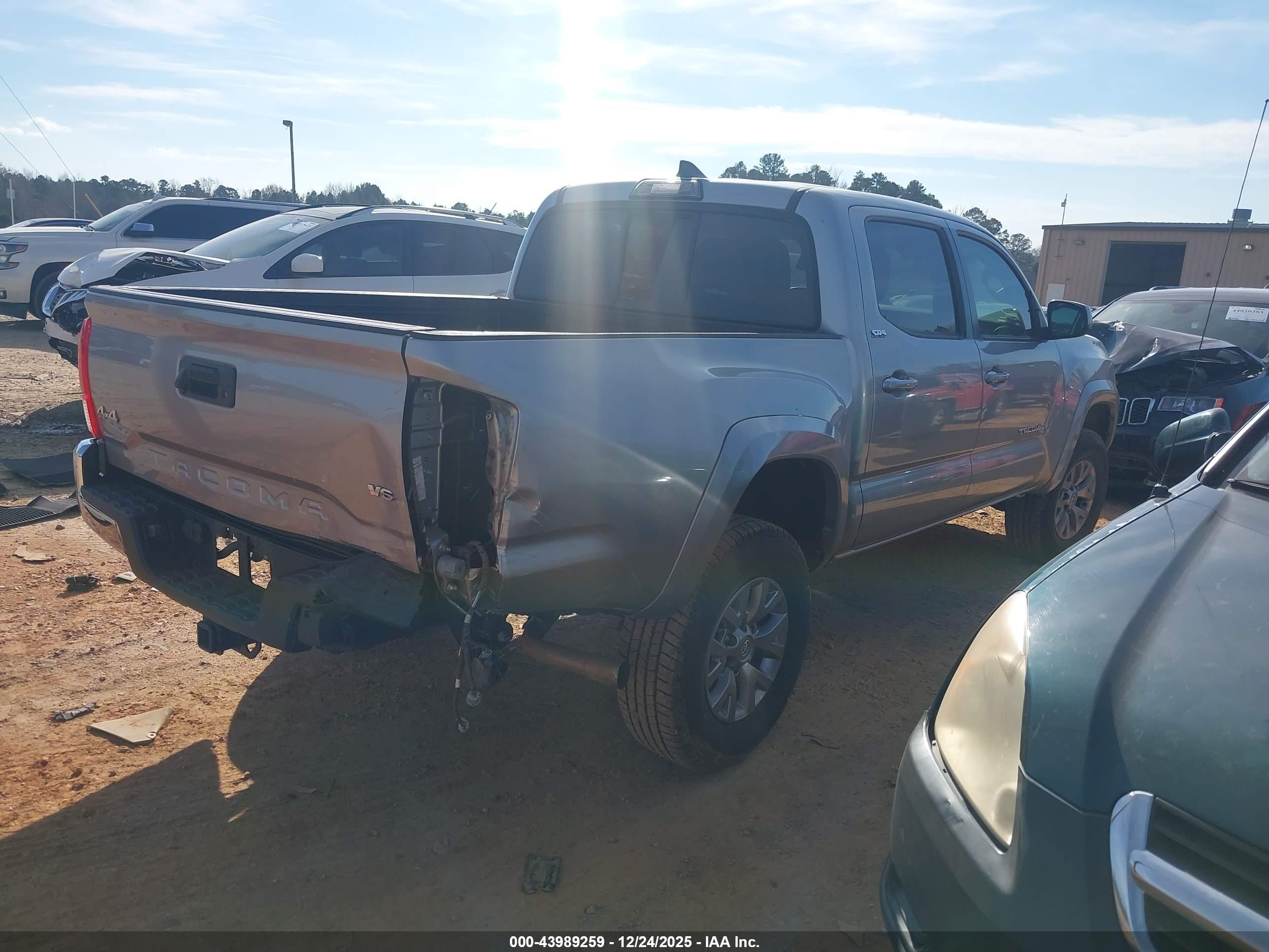 TOYOTA TACOMA image 4