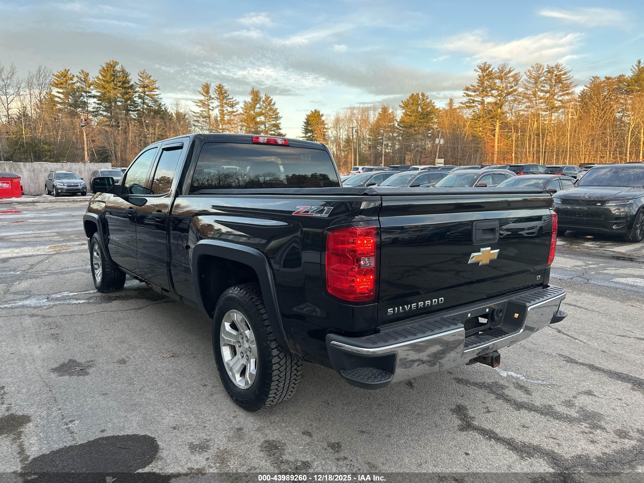 CHEVROLET SILVERADO image 3