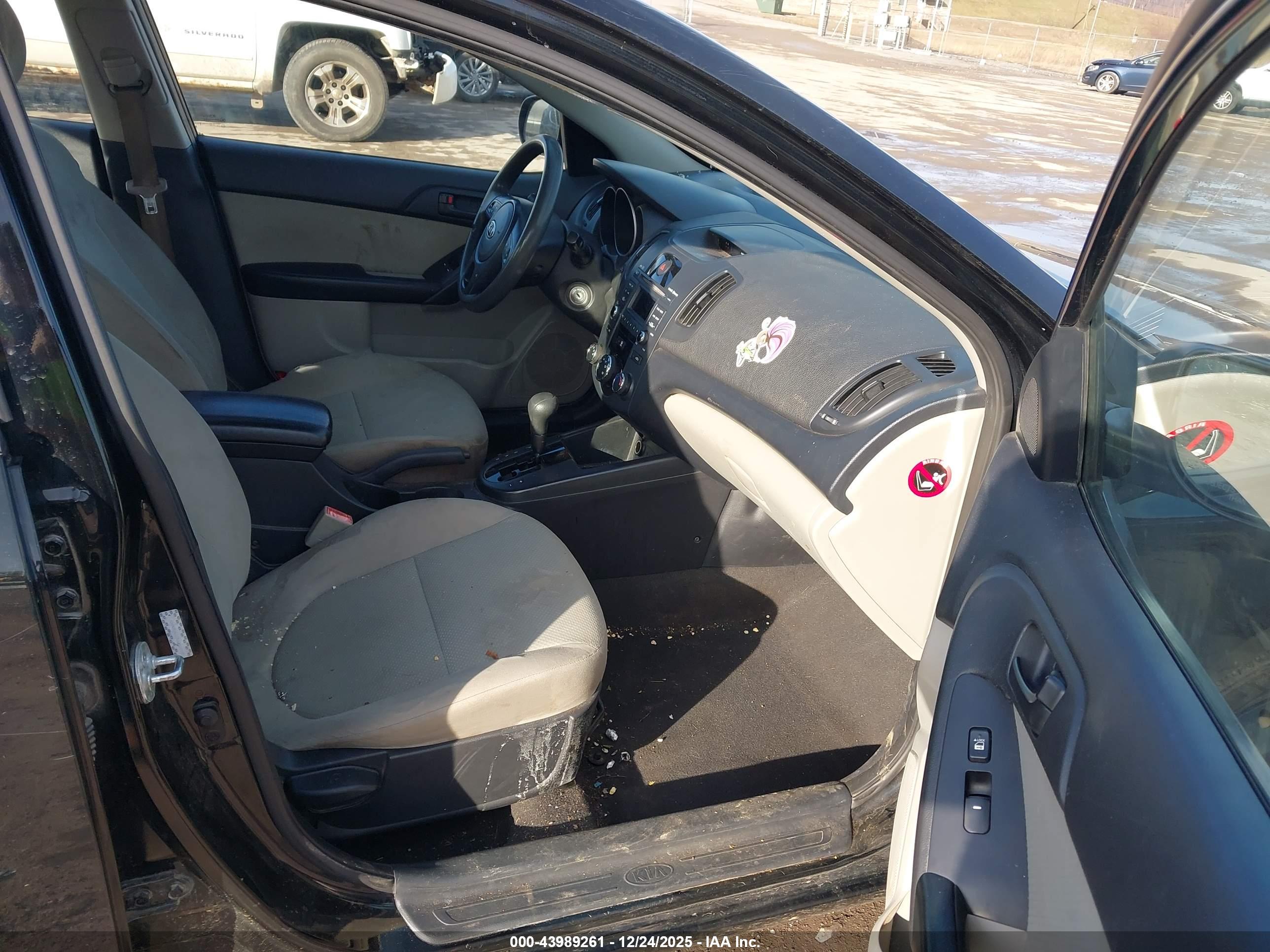 KIA FORTE image 5