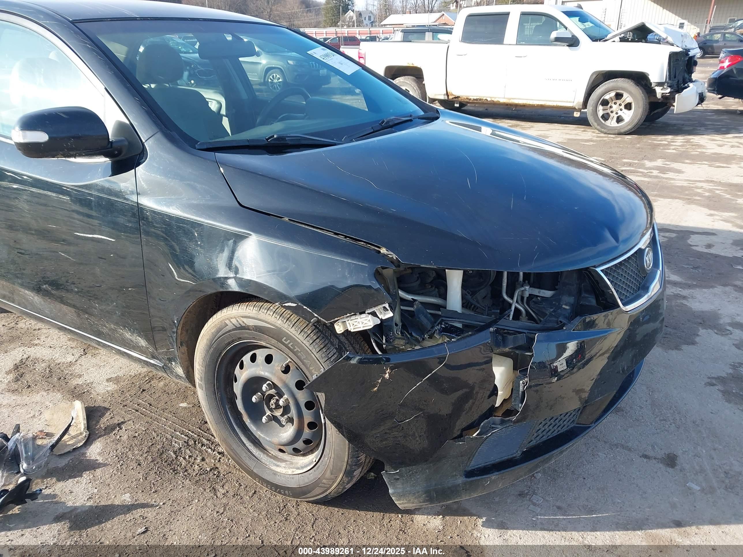 KIA FORTE image 6