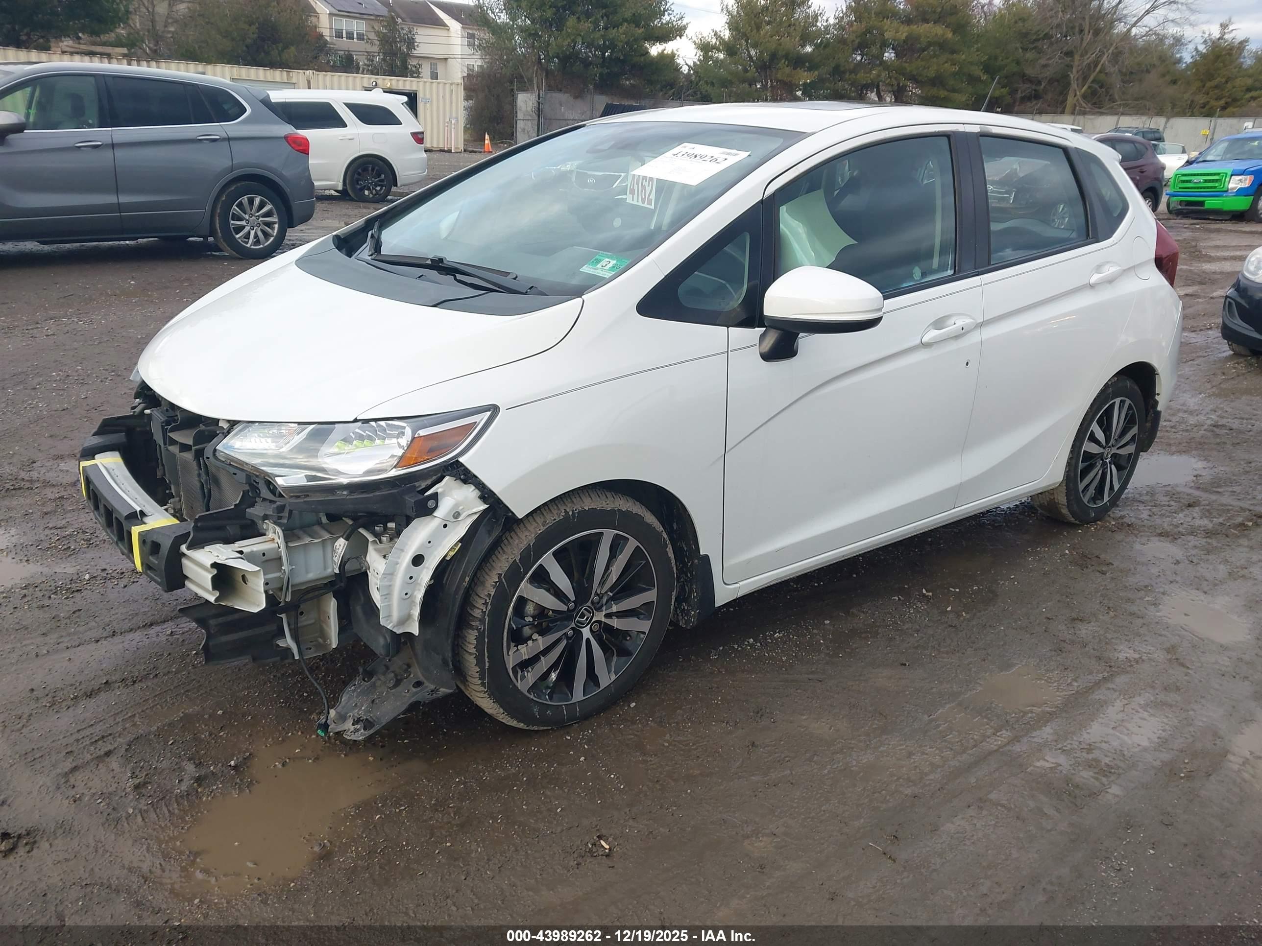 HONDA FIT image 2