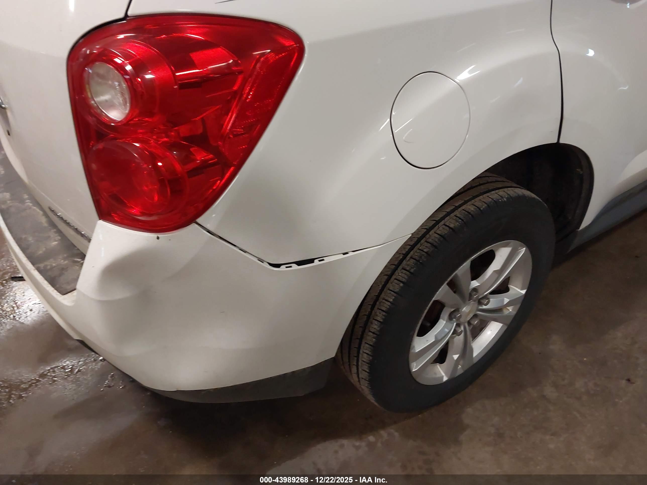 CHEVROLET EQUINOX image 6