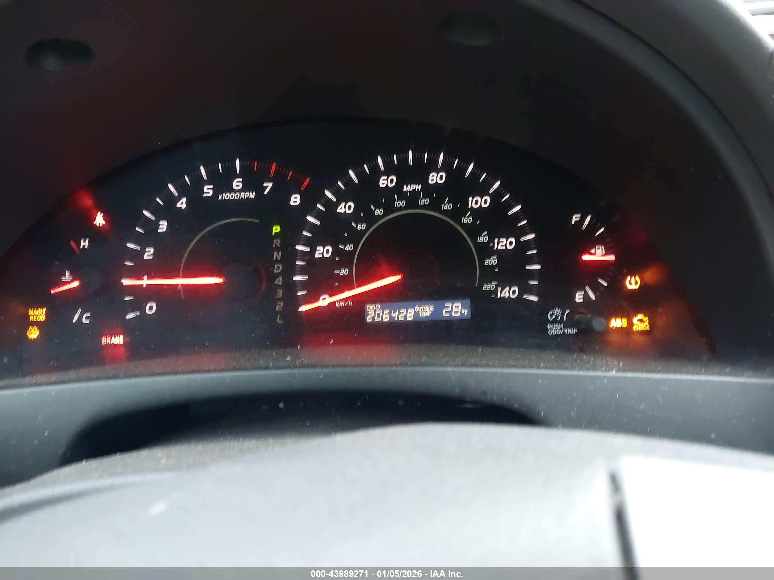 TOYOTA CAMRY image 7