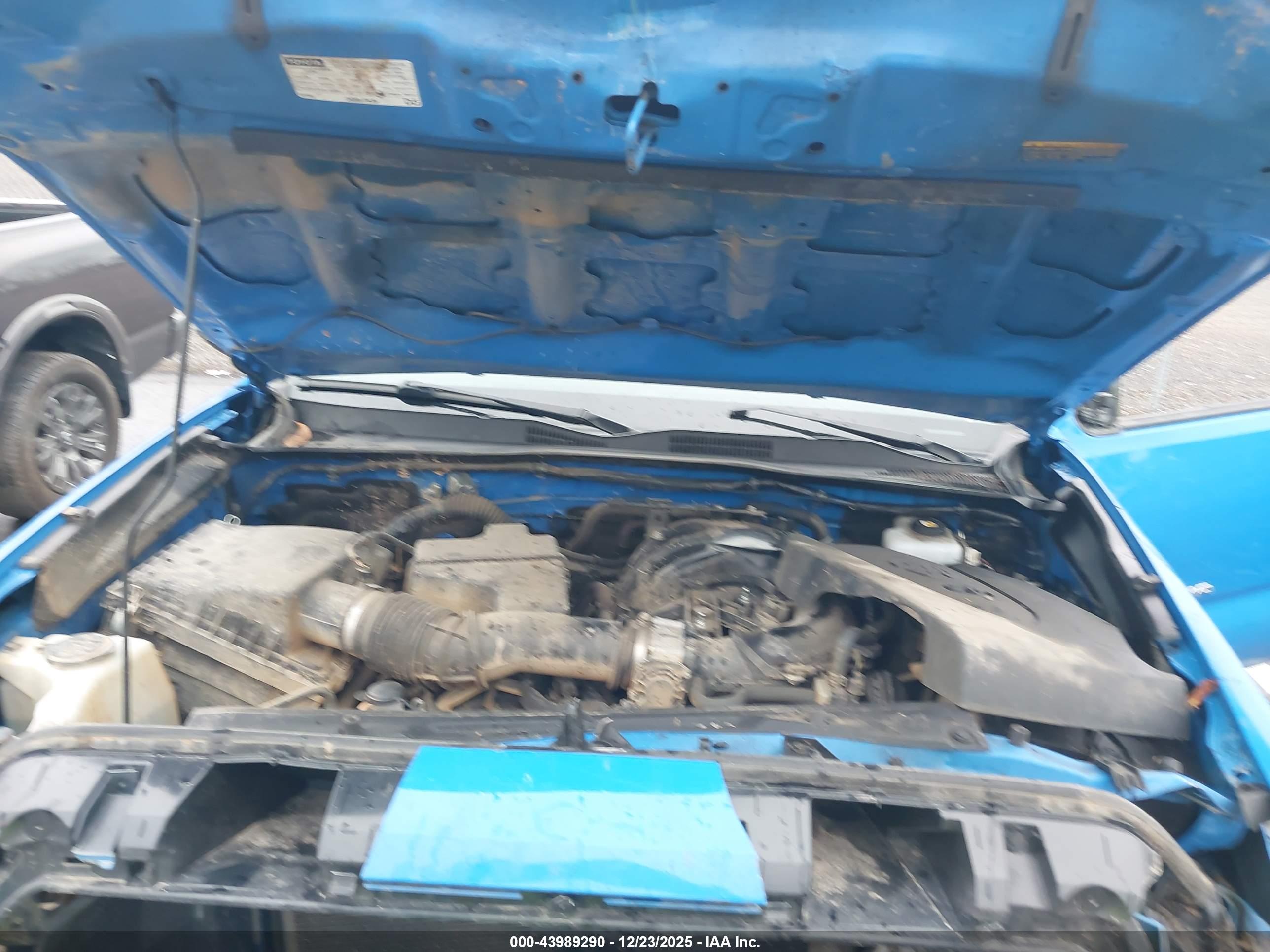 TOYOTA TACOMA image 10