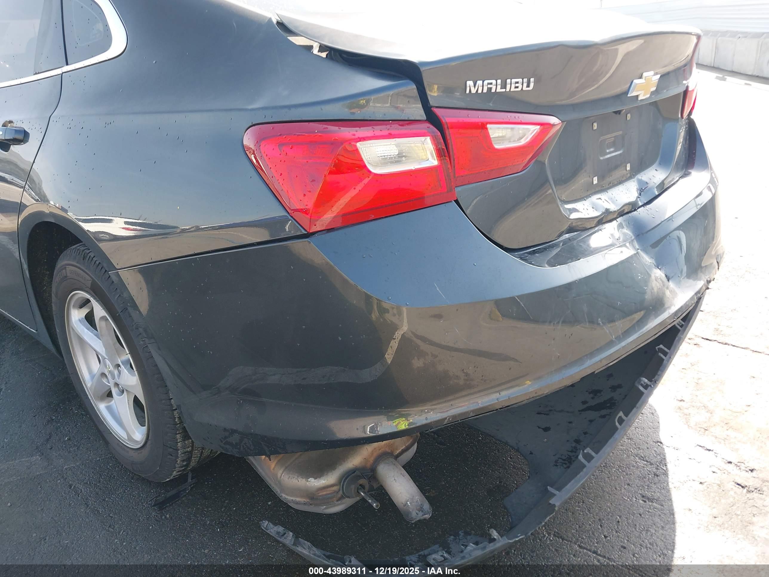 CHEVROLET MALIBU image 6