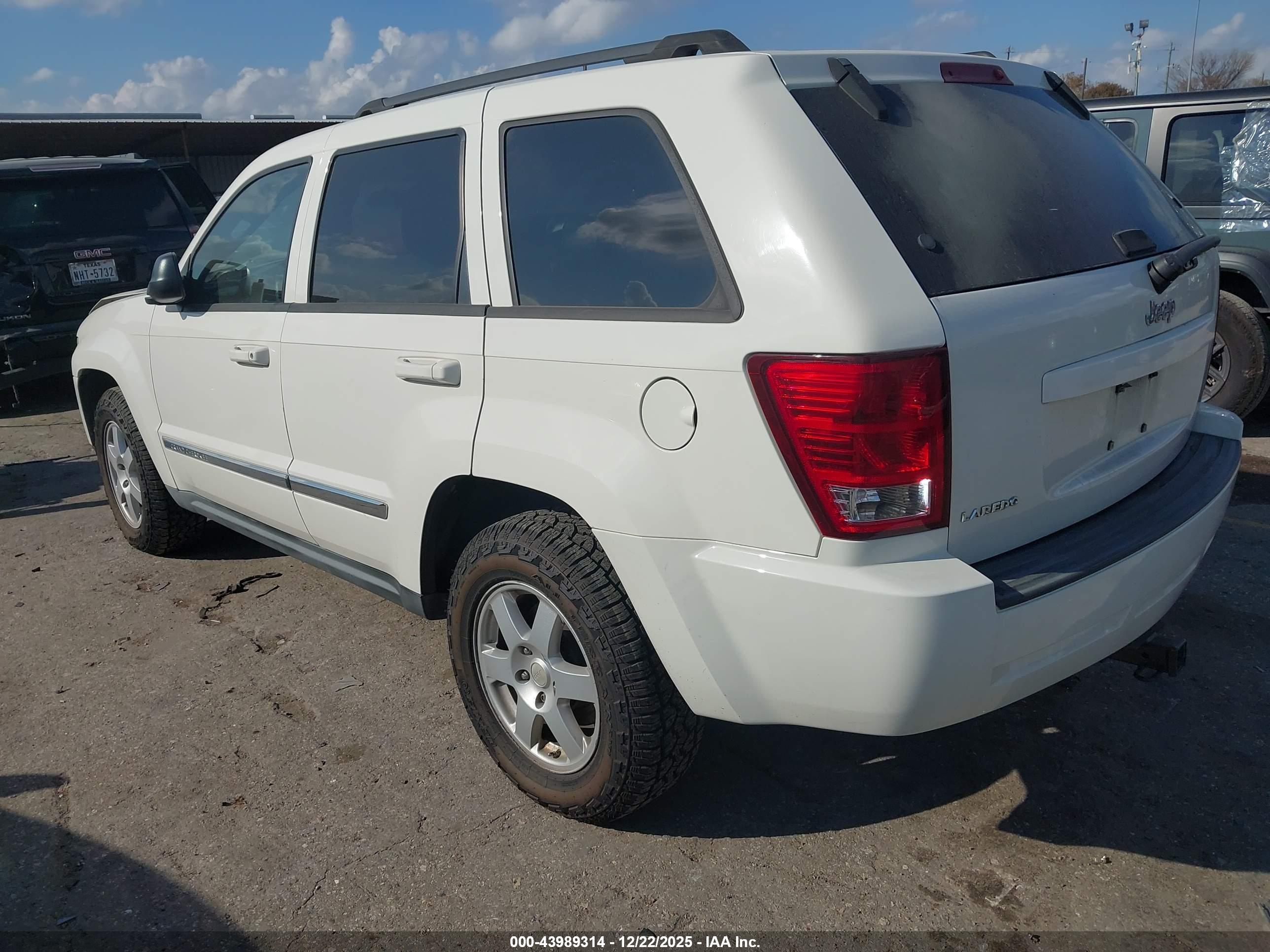 JEEP GRAND image 3