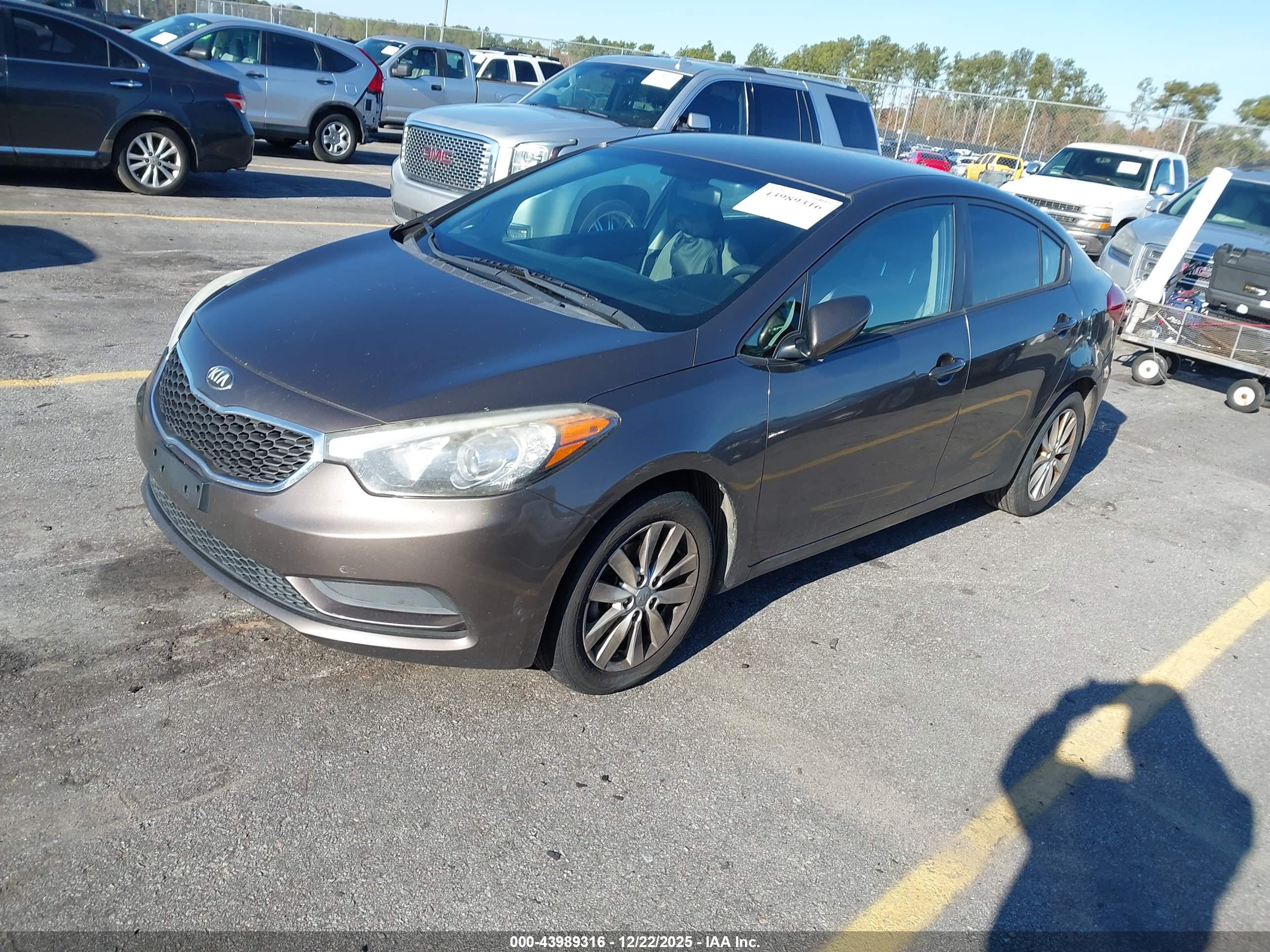 KIA FORTE image 2