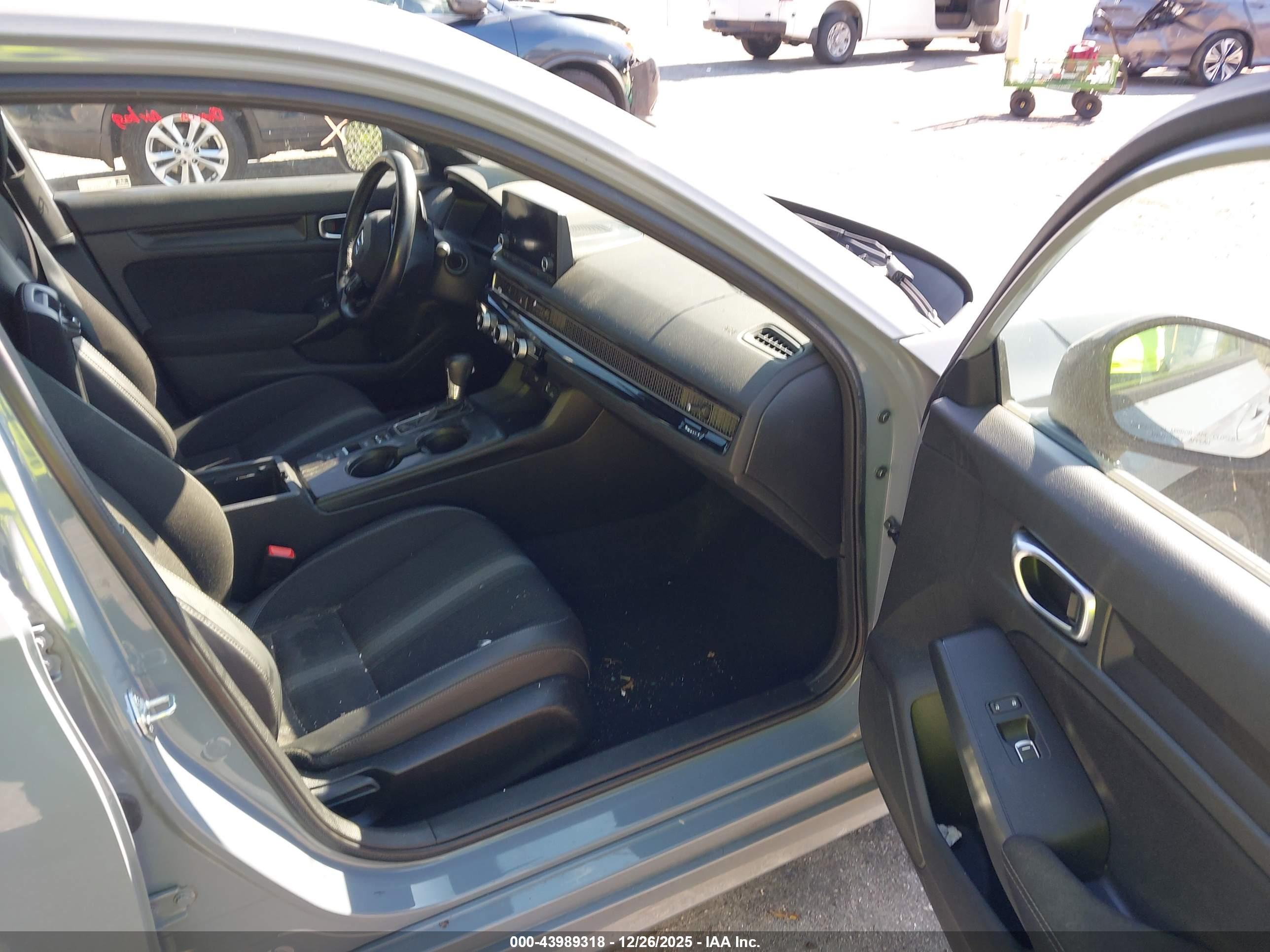 HONDA CIVIC image 5