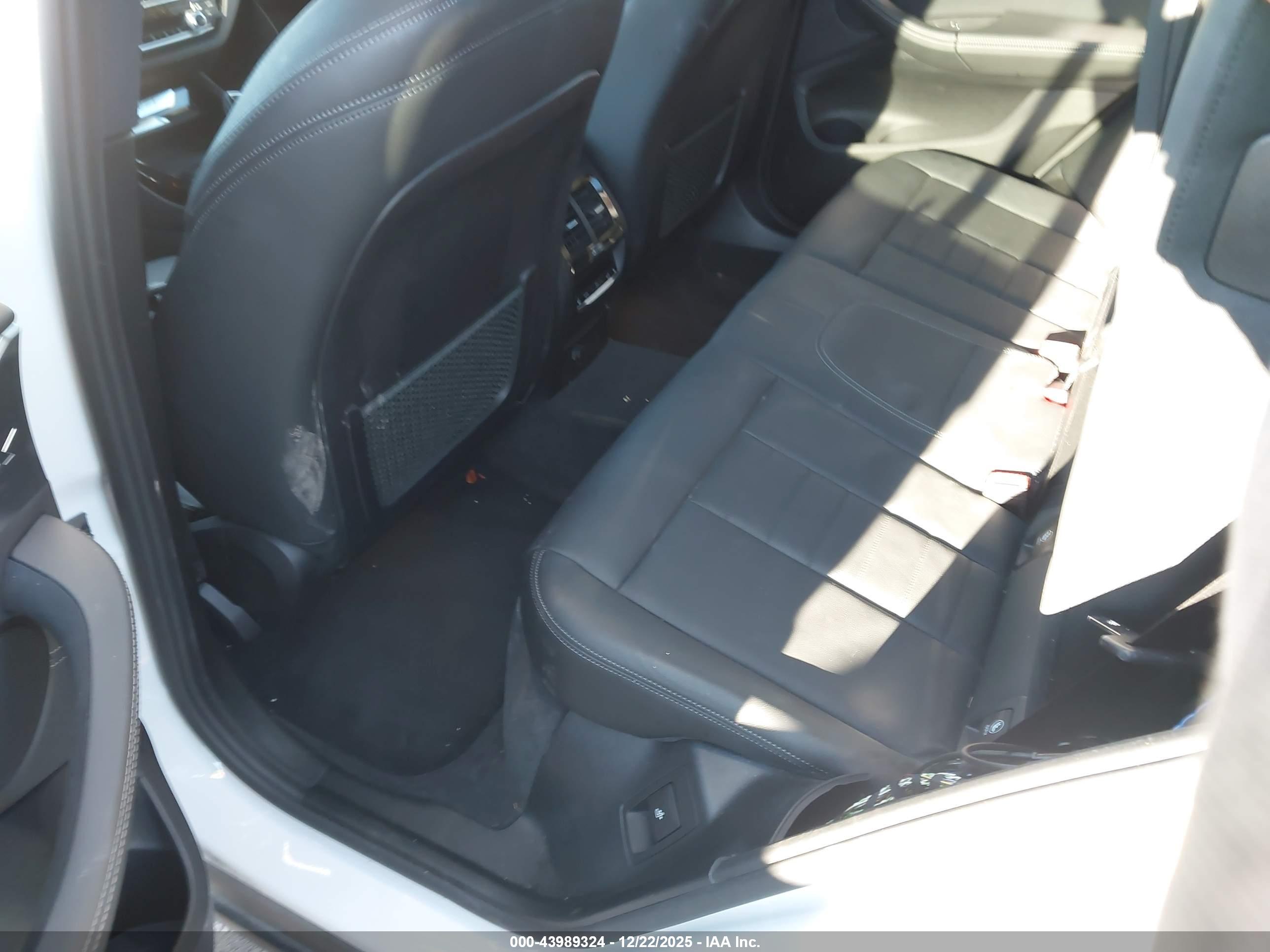 BMW X3 image 8