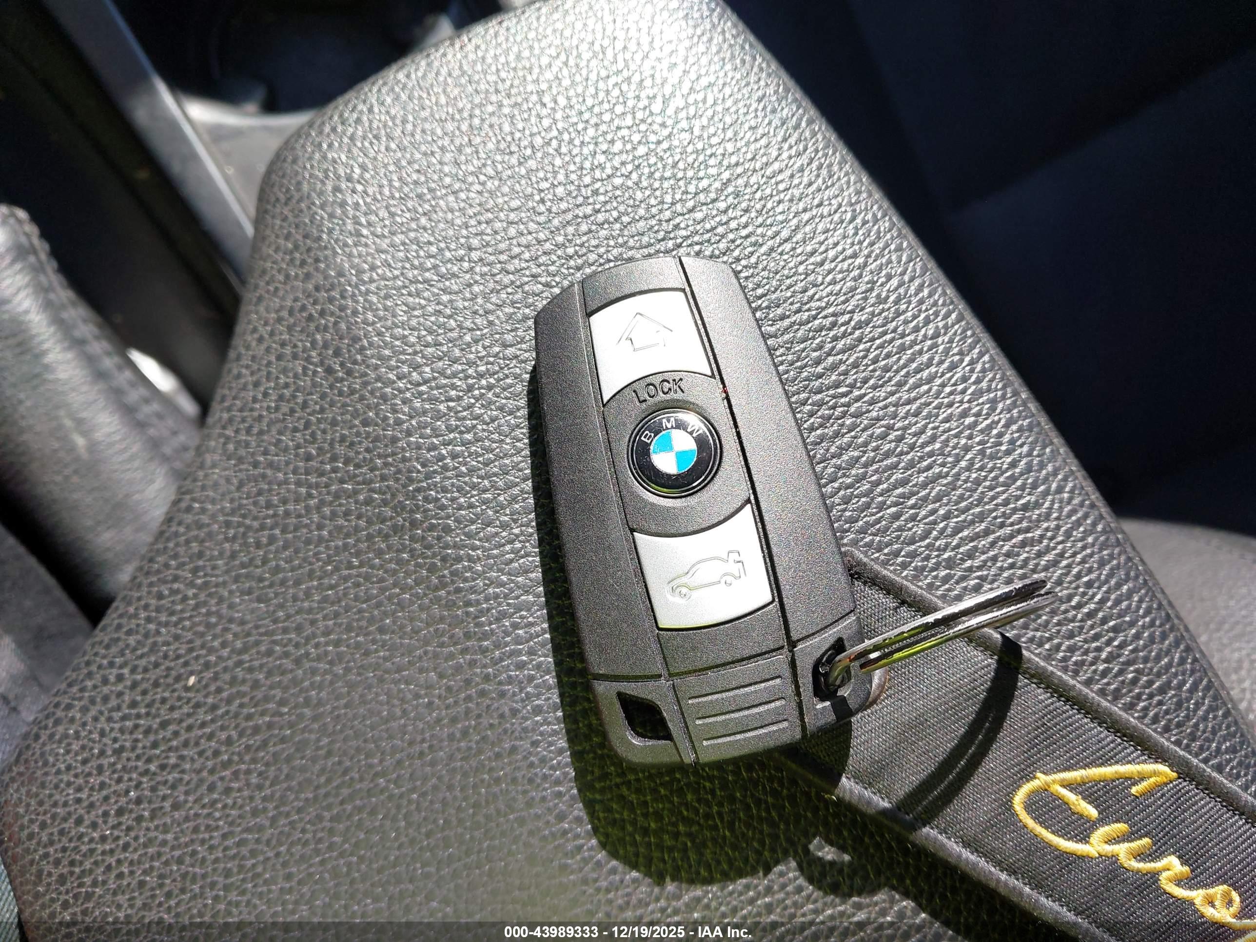BMW 135I image 11