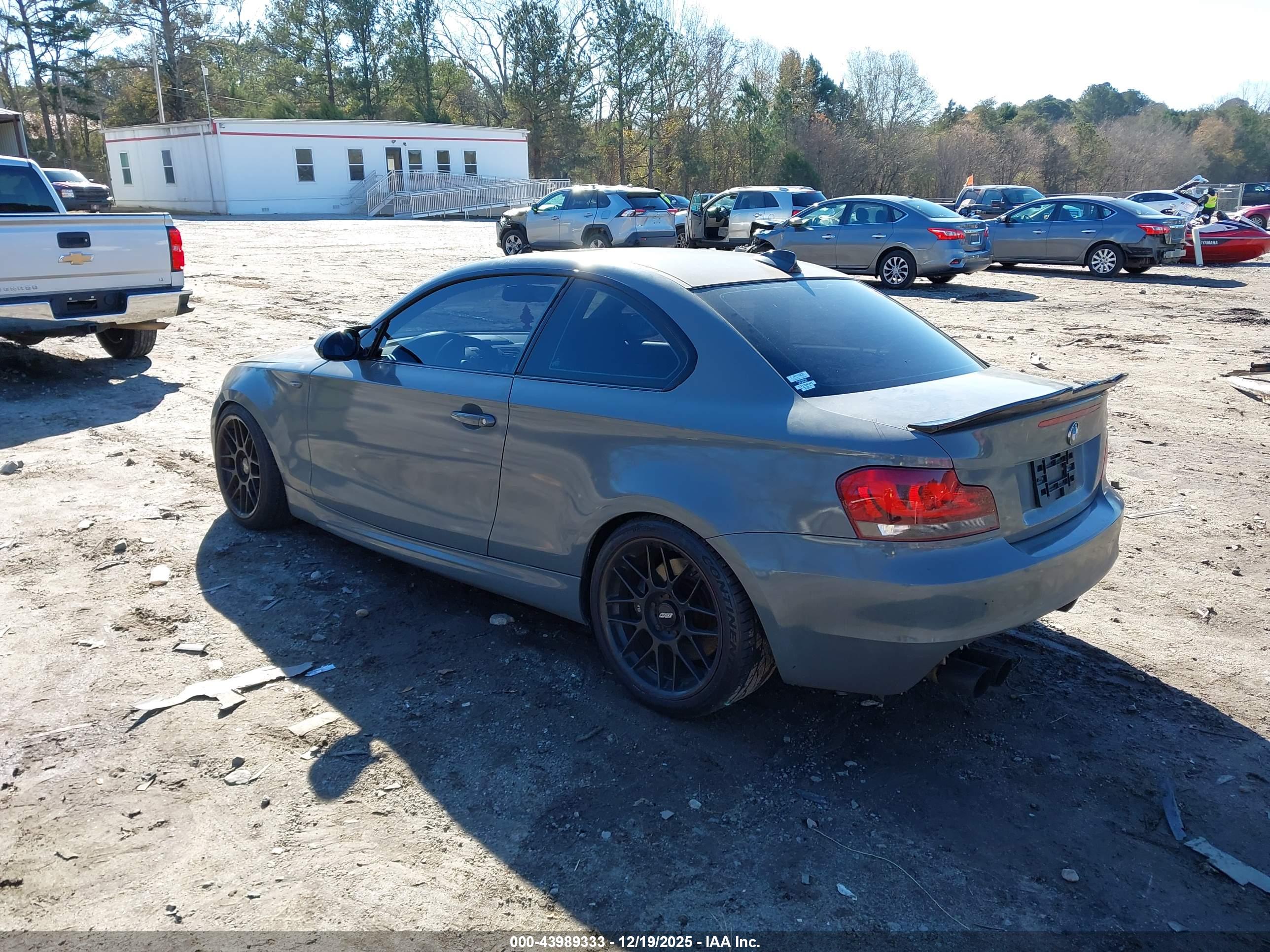 BMW 135I image 3