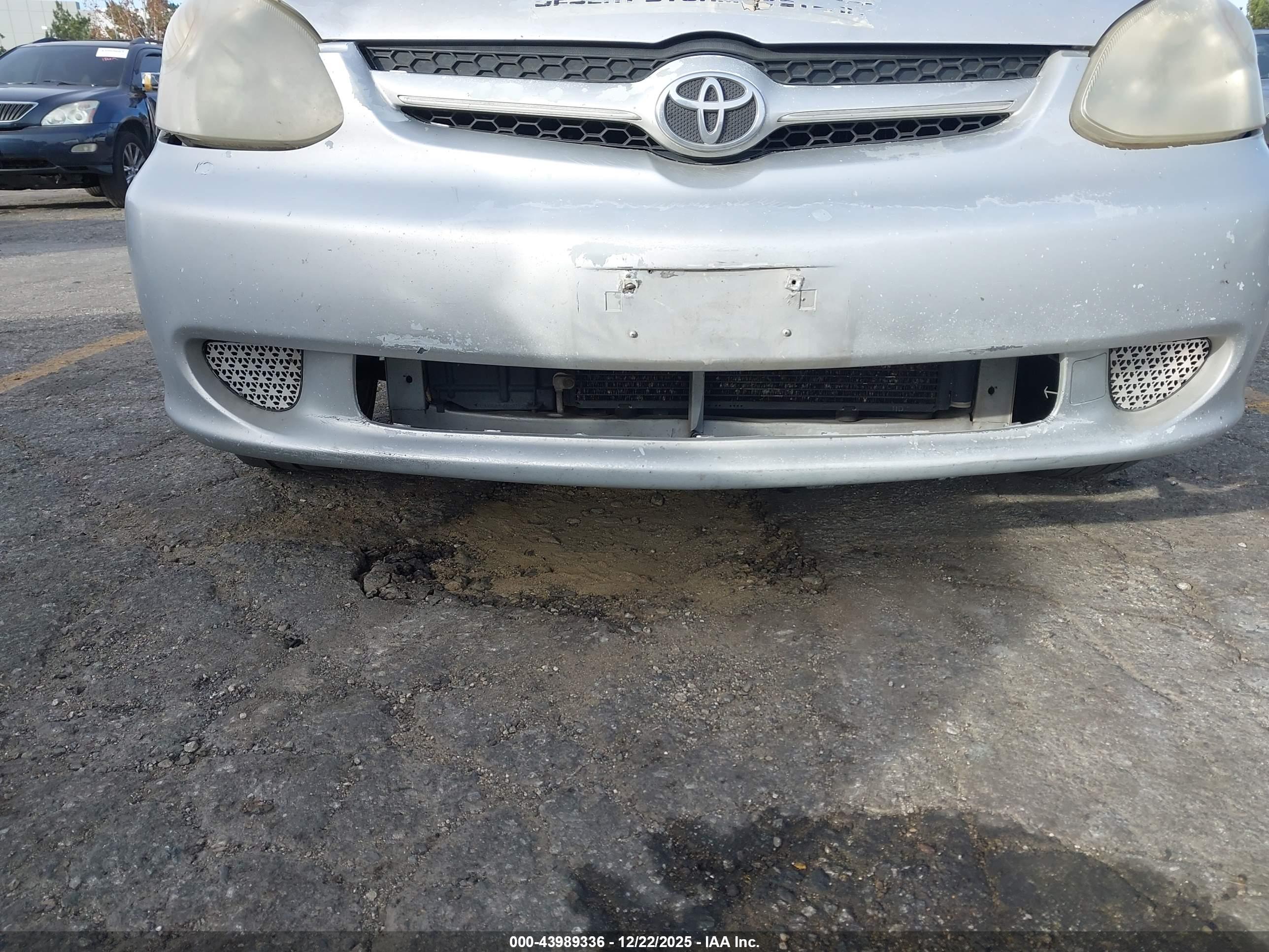TOYOTA ECHO image 6