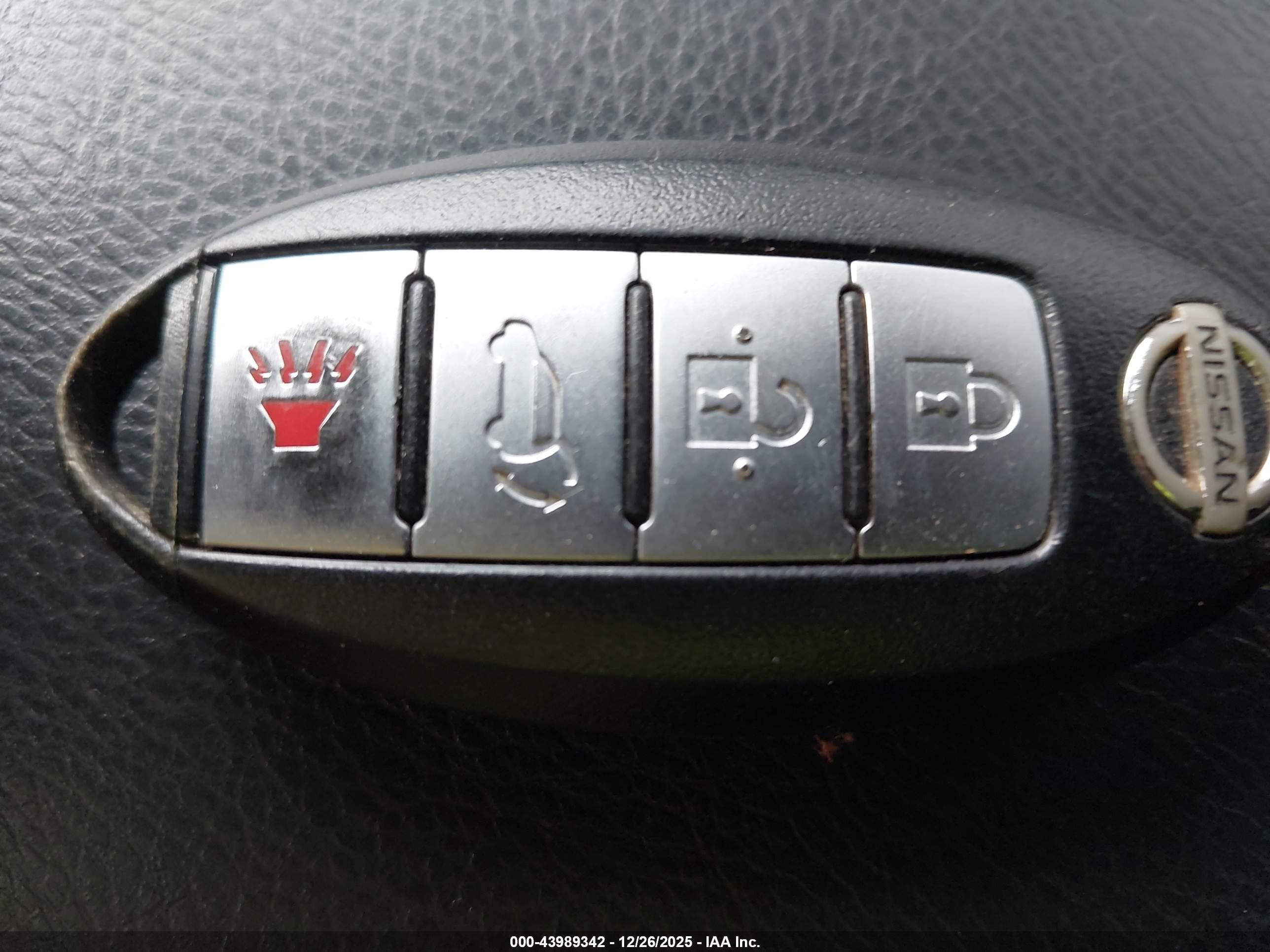 NISSAN MURANO image 11