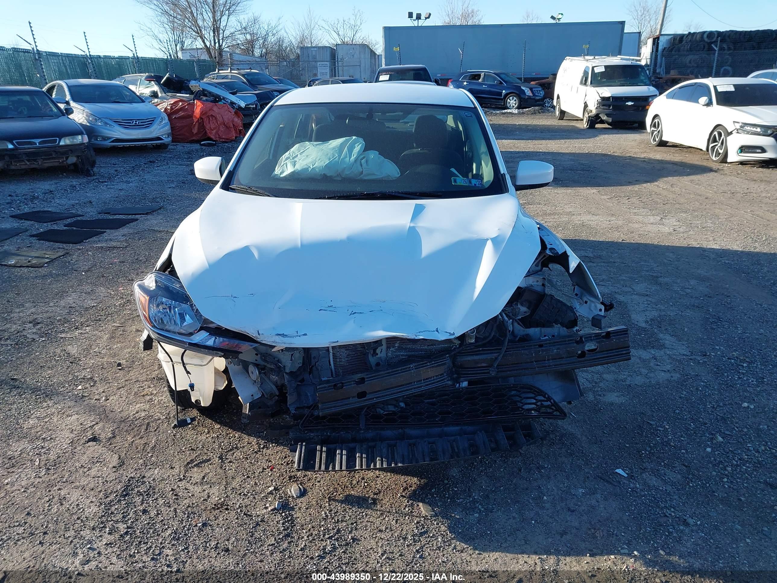 NISSAN SENTRA image 6