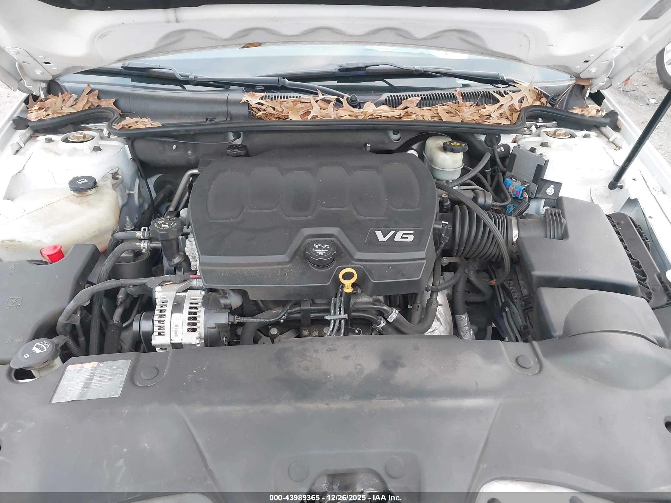BUICK LUCERNE image 10