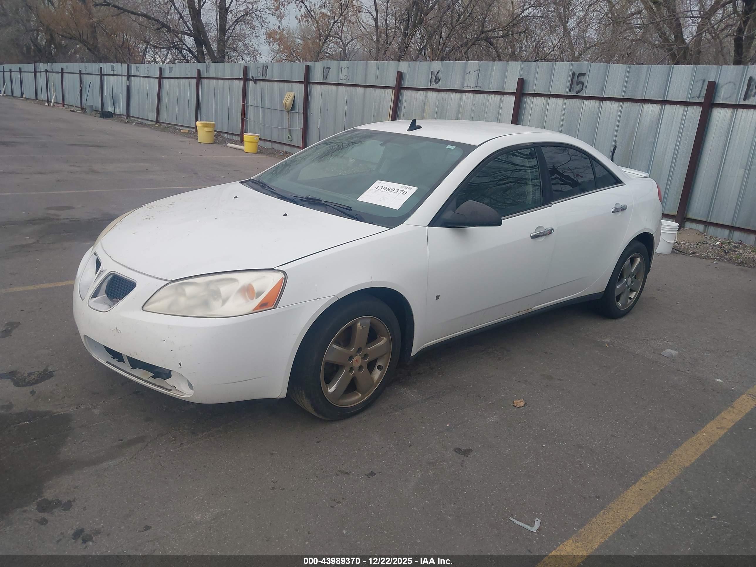 PONTIAC G6 image 2