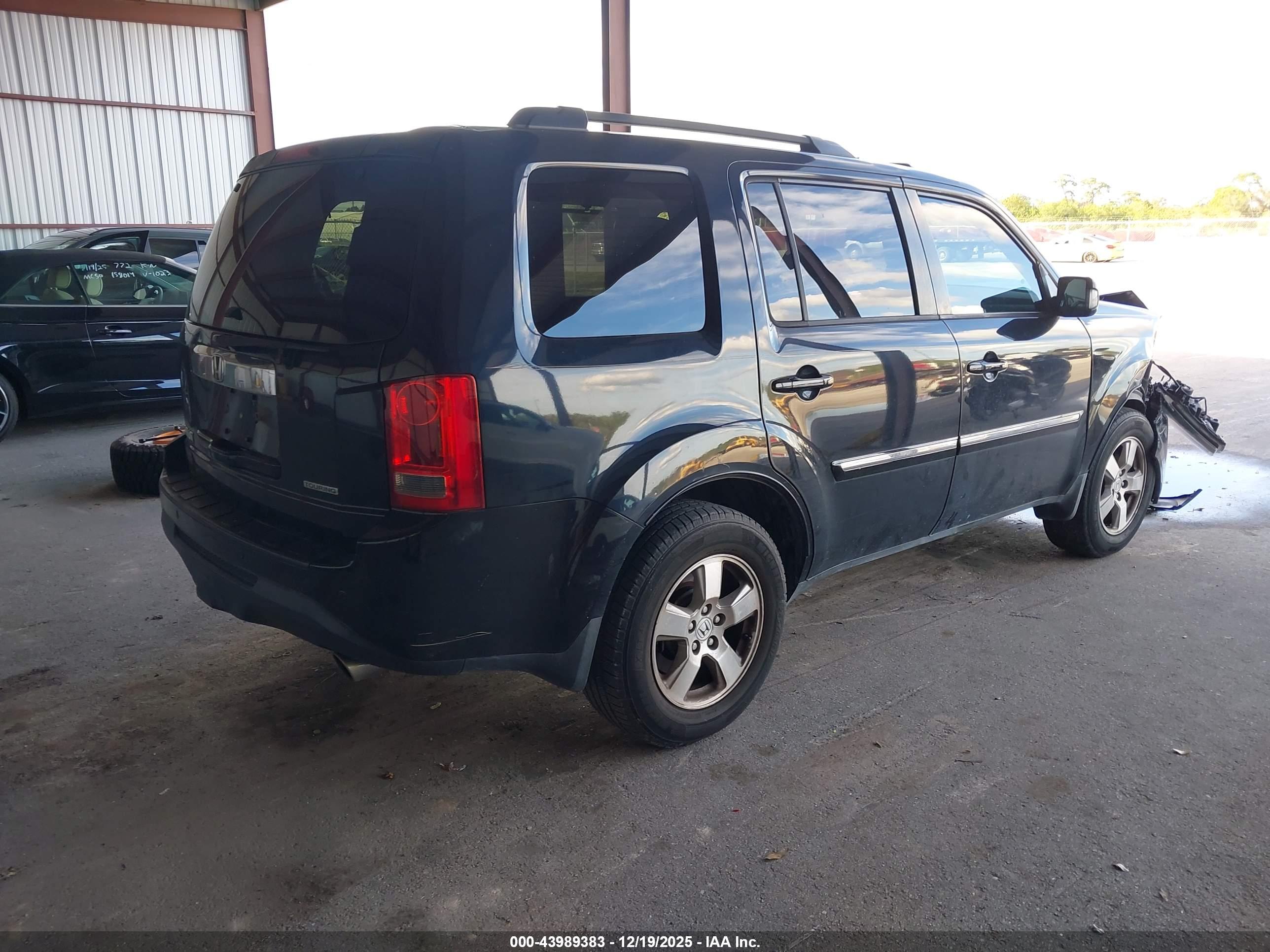 HONDA PILOT image 4
