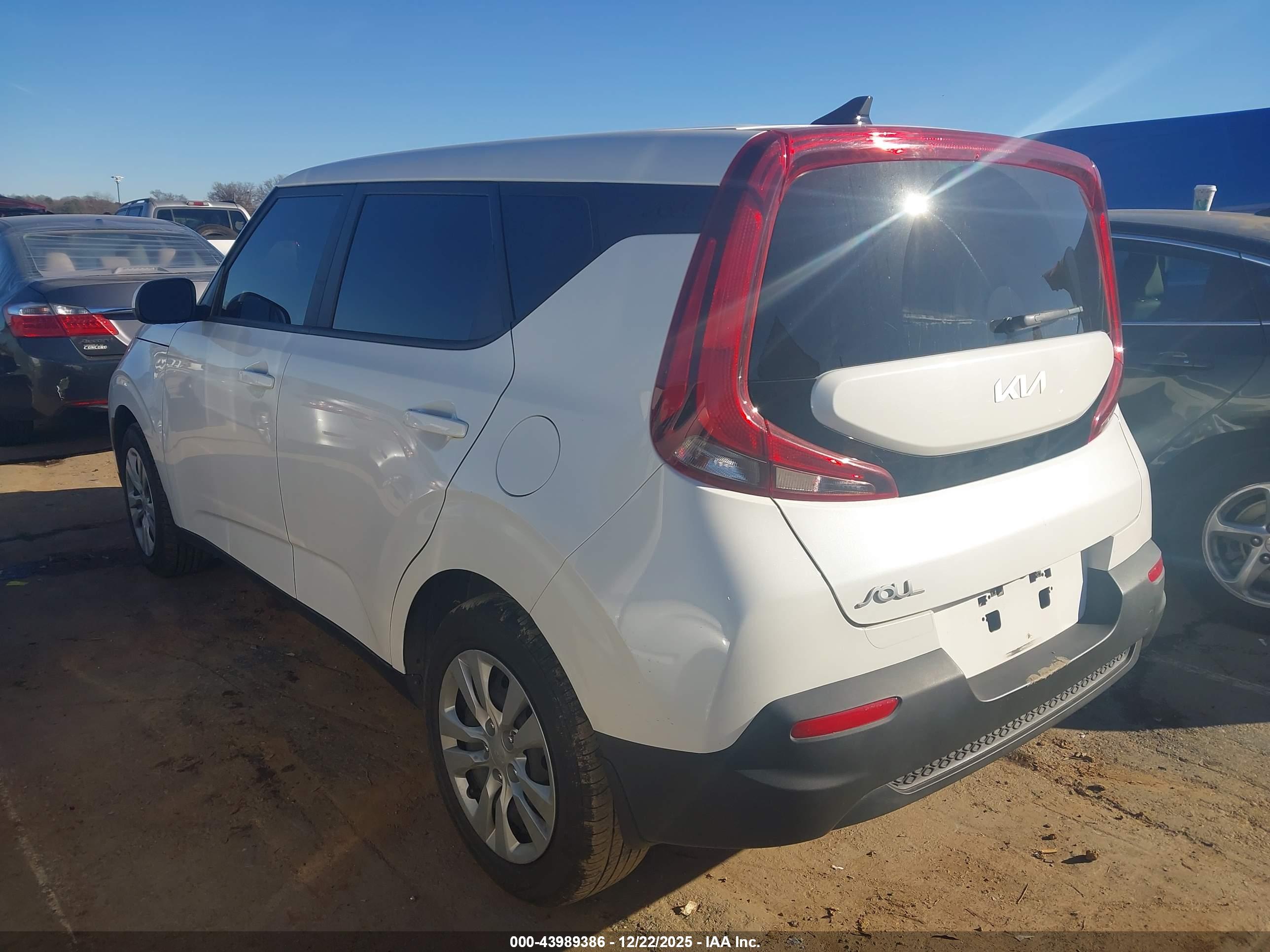 KIA SOUL image 3
