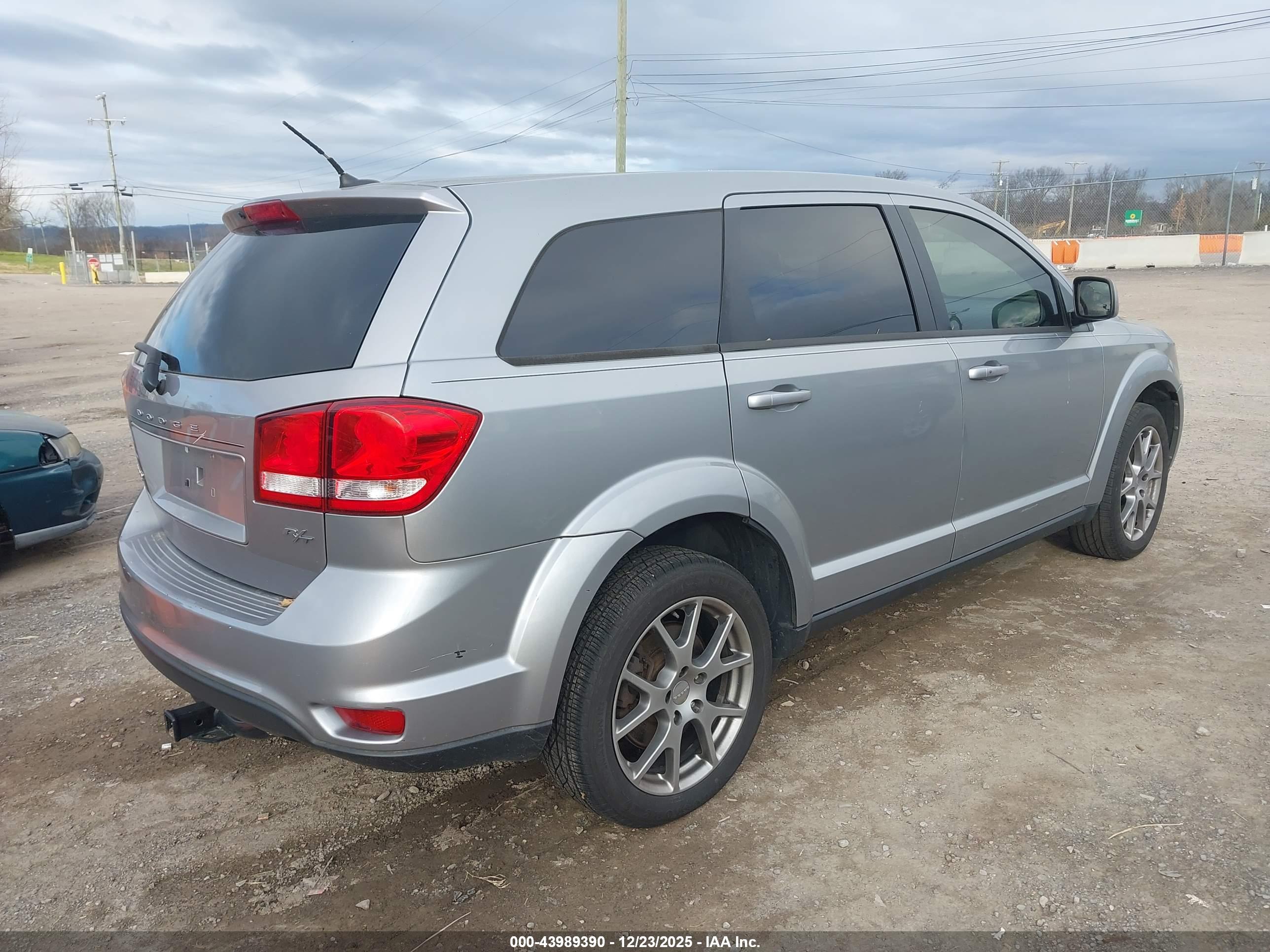 DODGE JOURNEY image 4