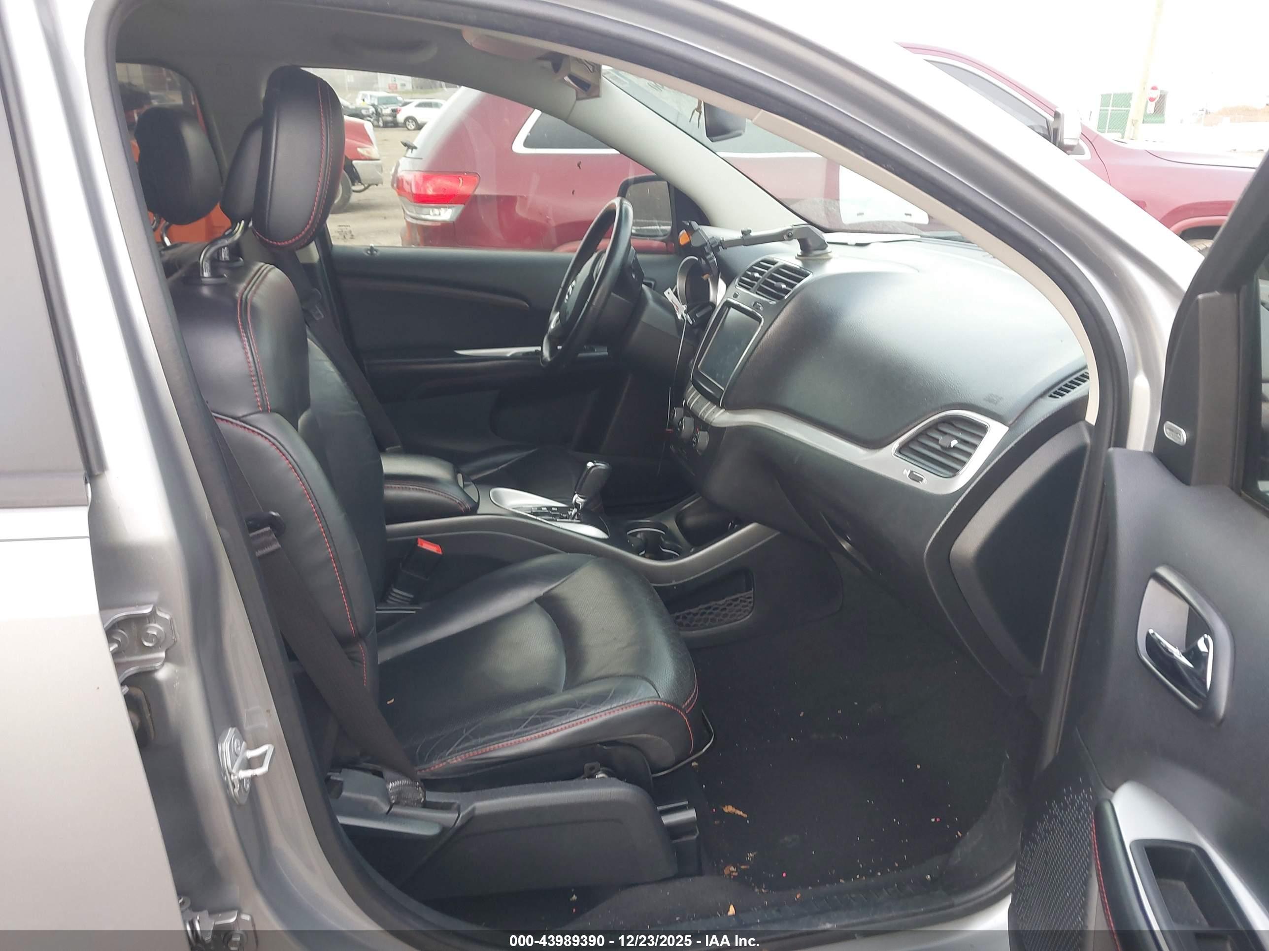 DODGE JOURNEY image 5