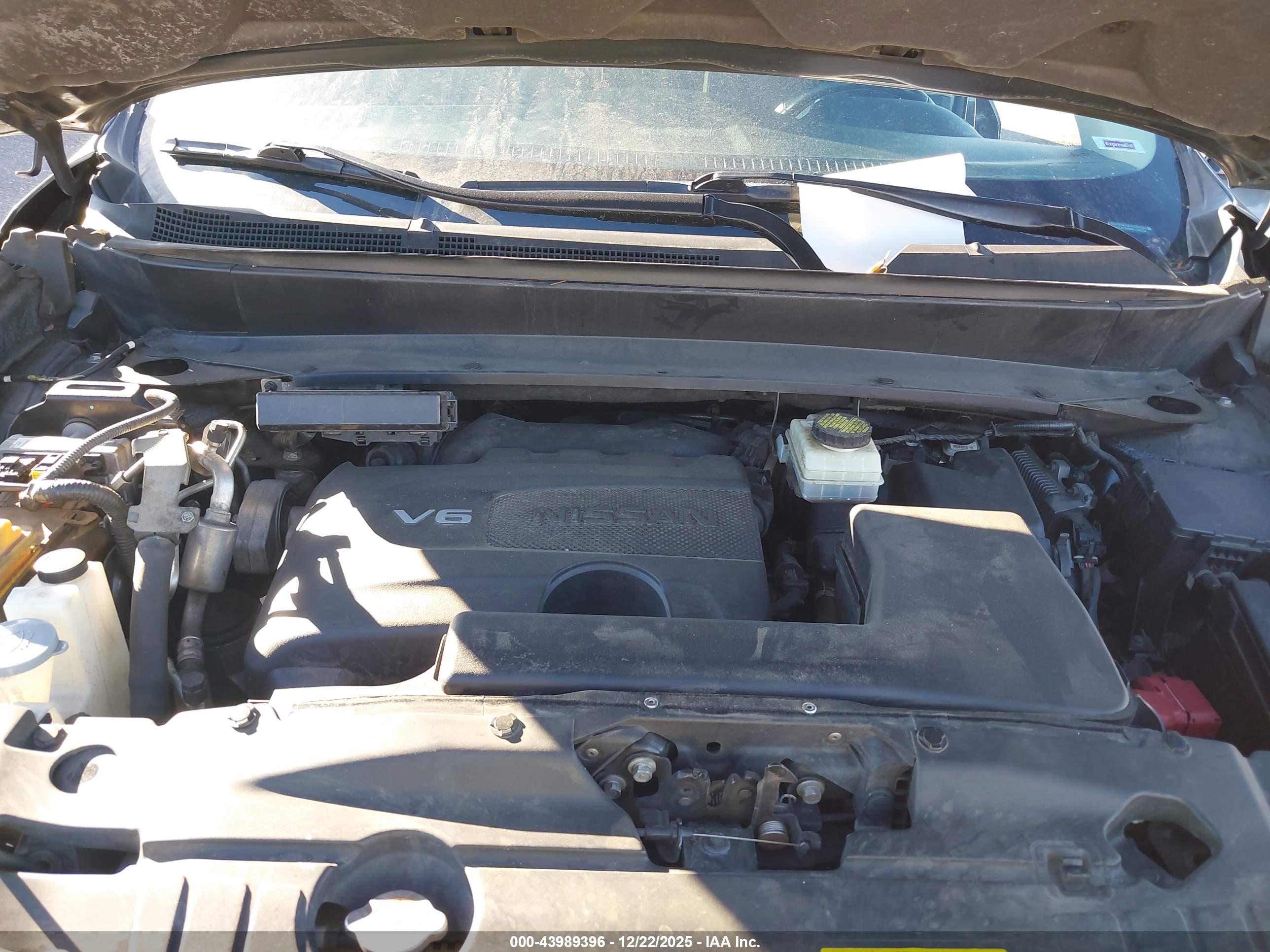 NISSAN PATHFINDER image 10