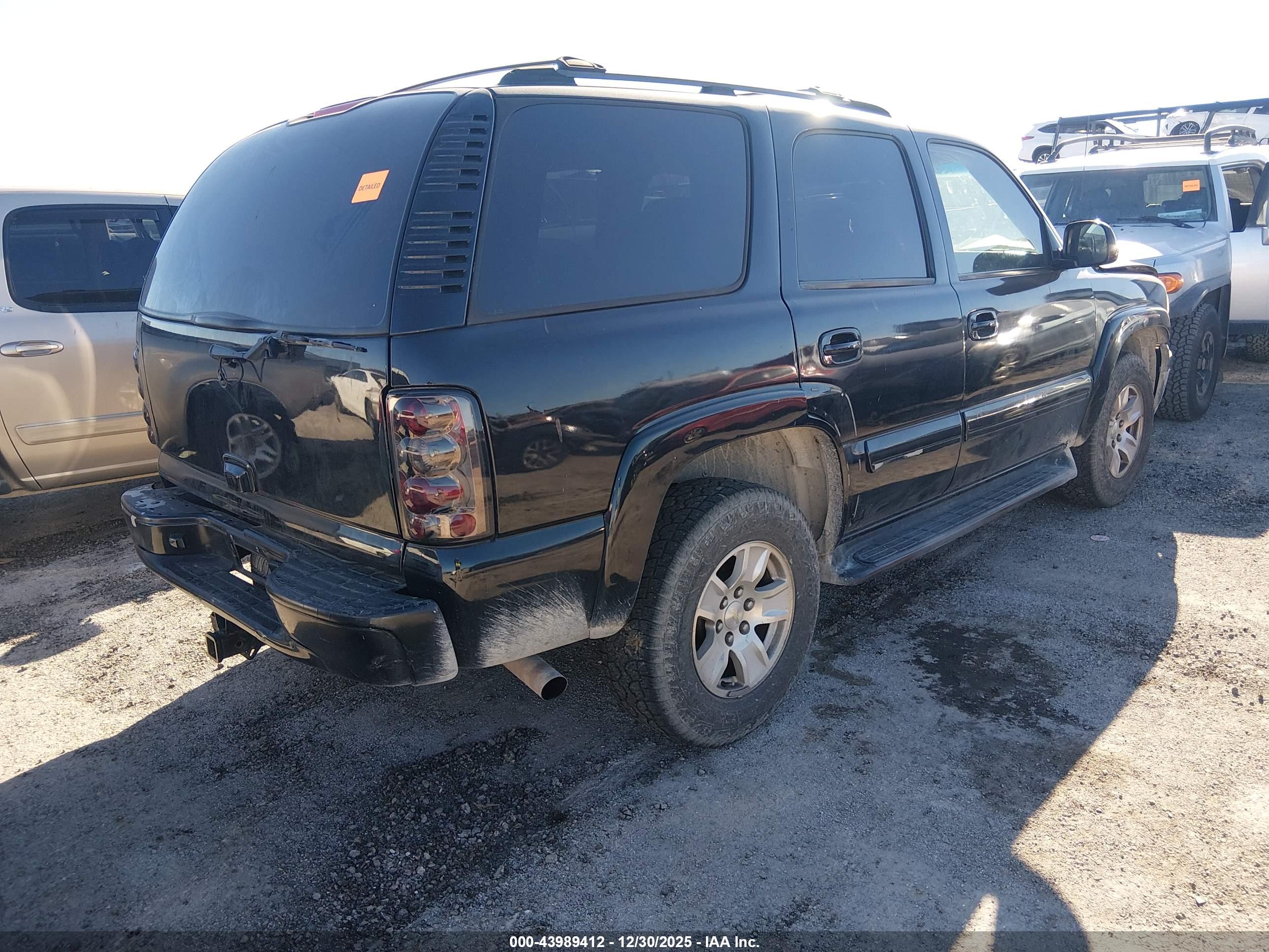 CHEVROLET TAHOE image 4