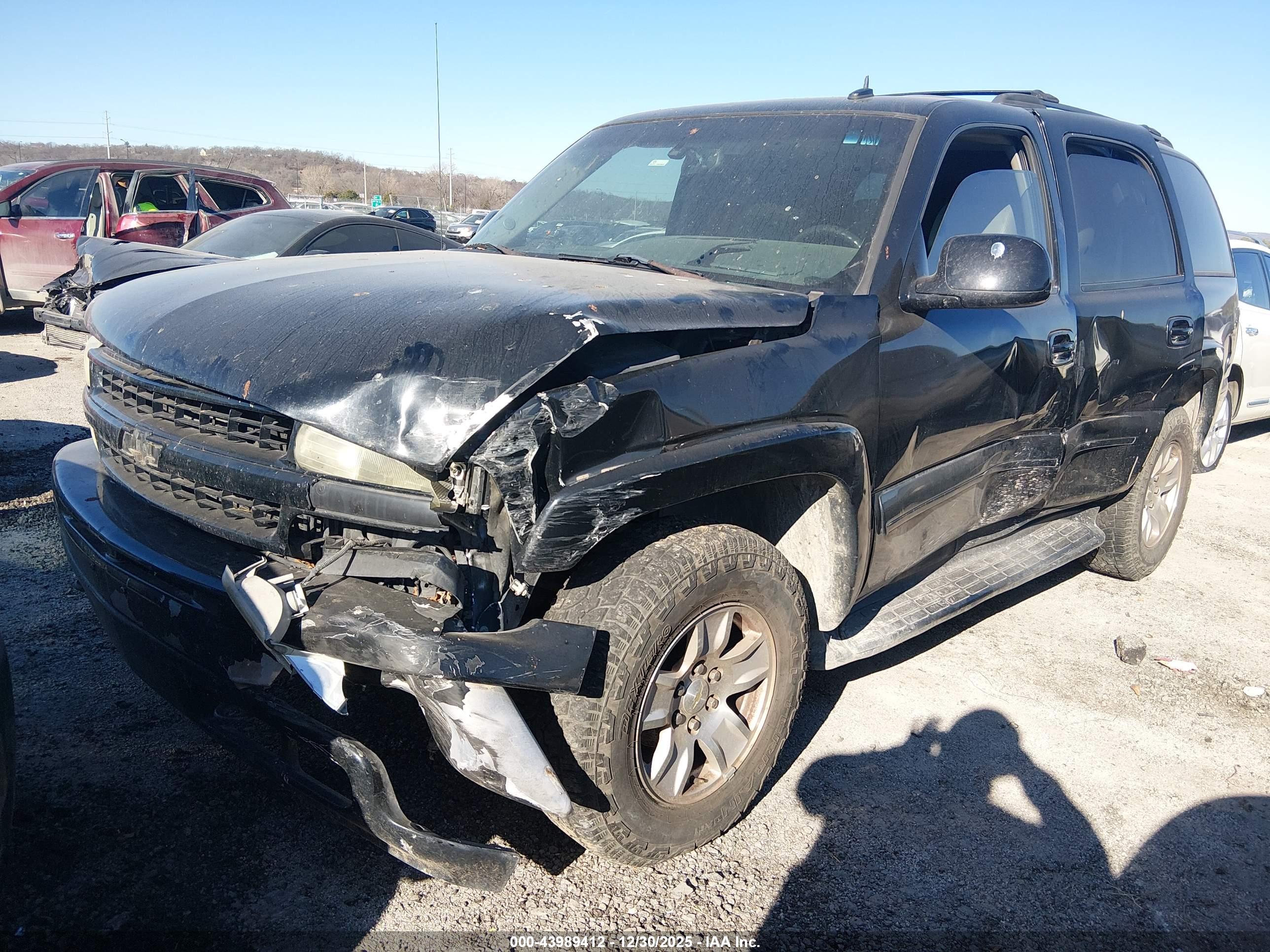 CHEVROLET TAHOE image 6