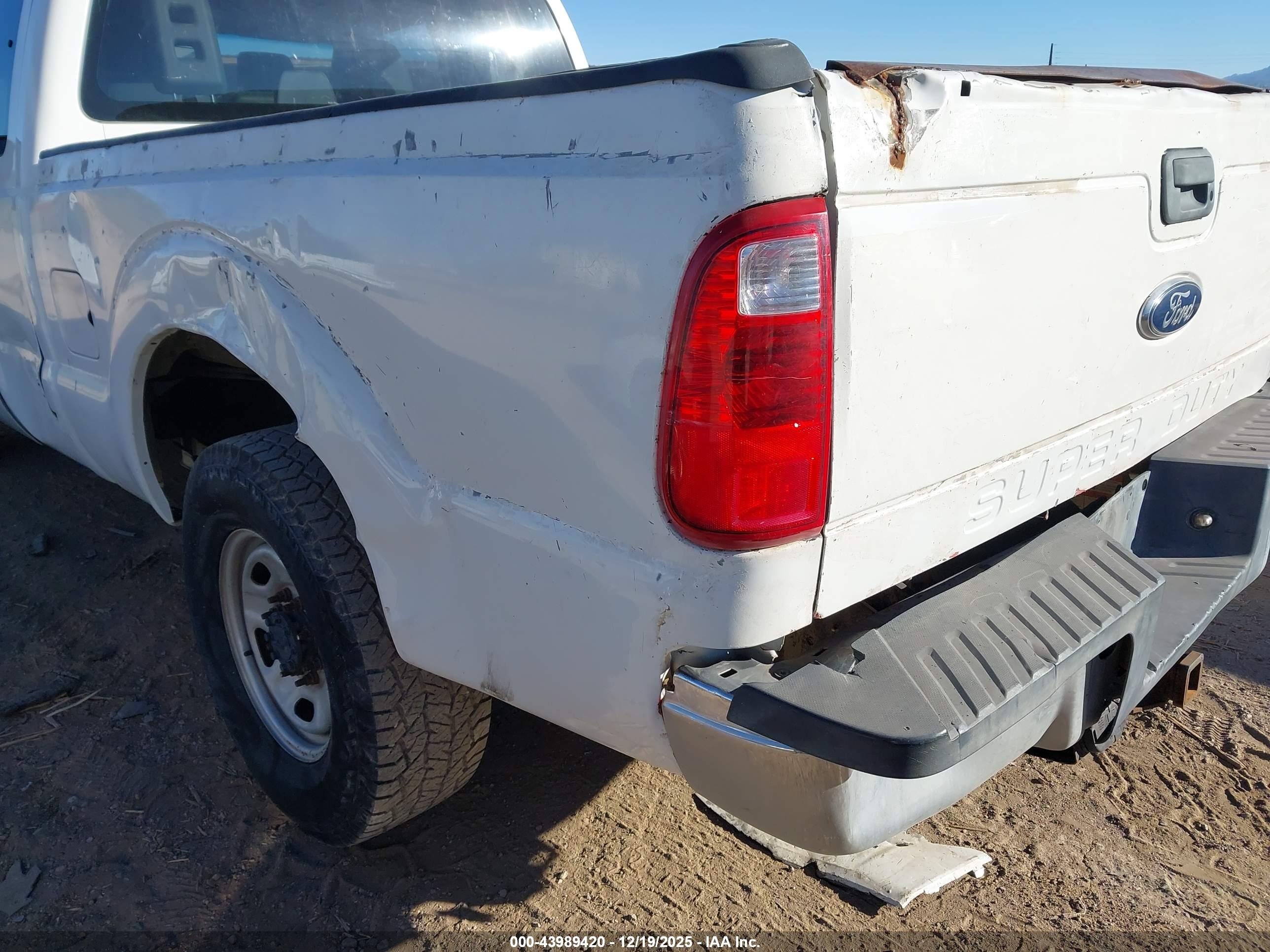 FORD F-250 image 6