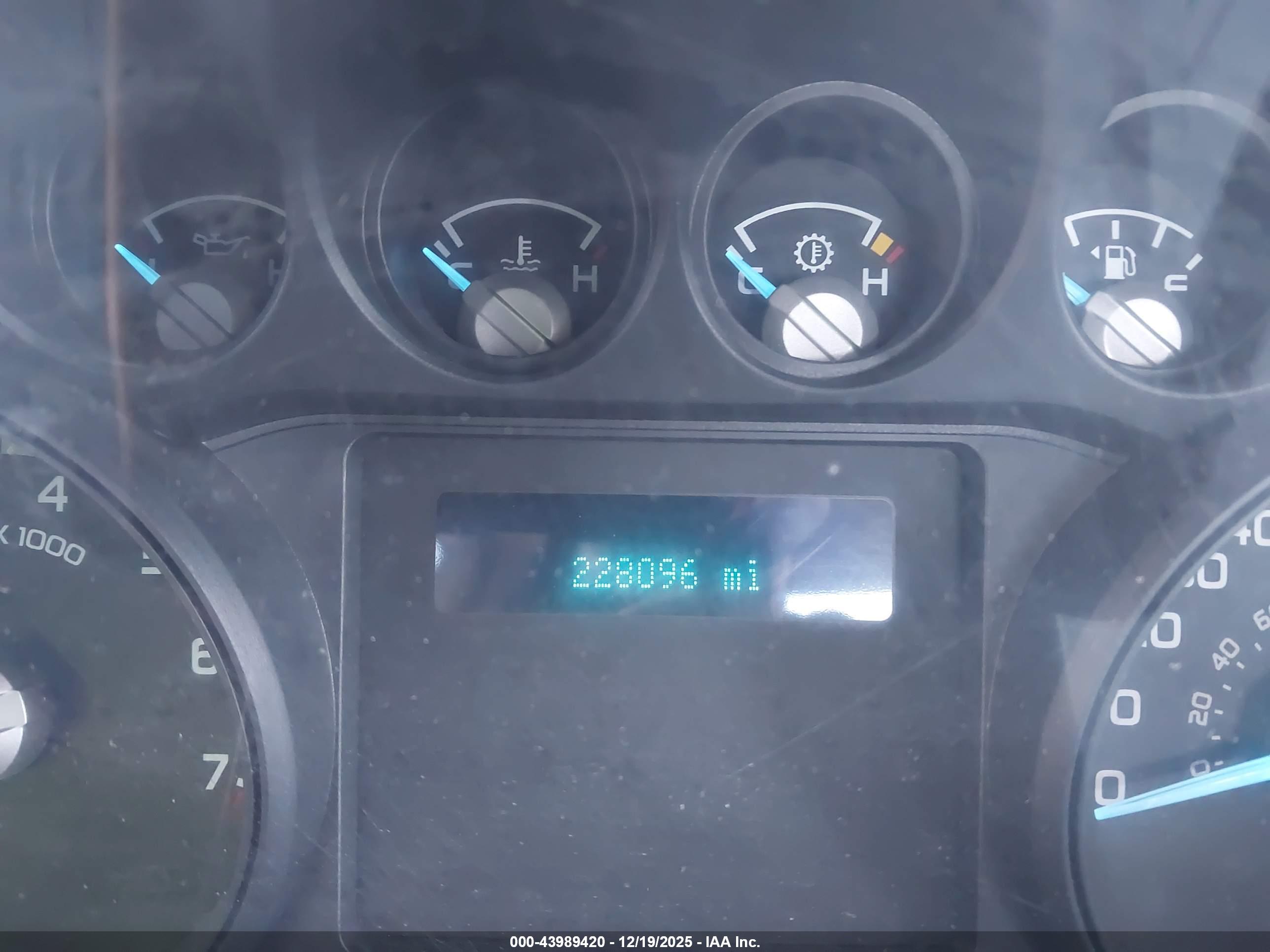 FORD F-250 image 7