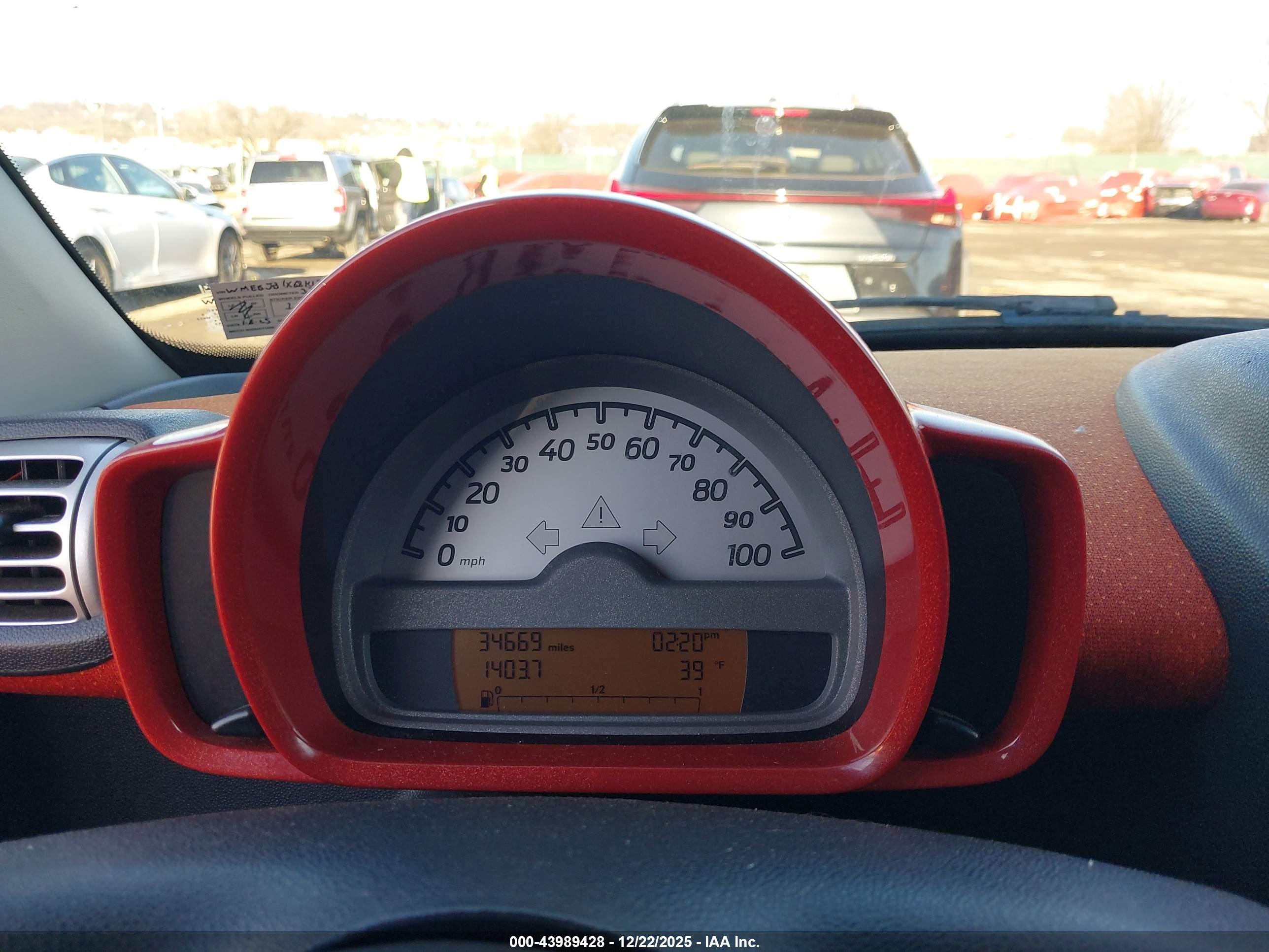 SMART FORTWO image 7