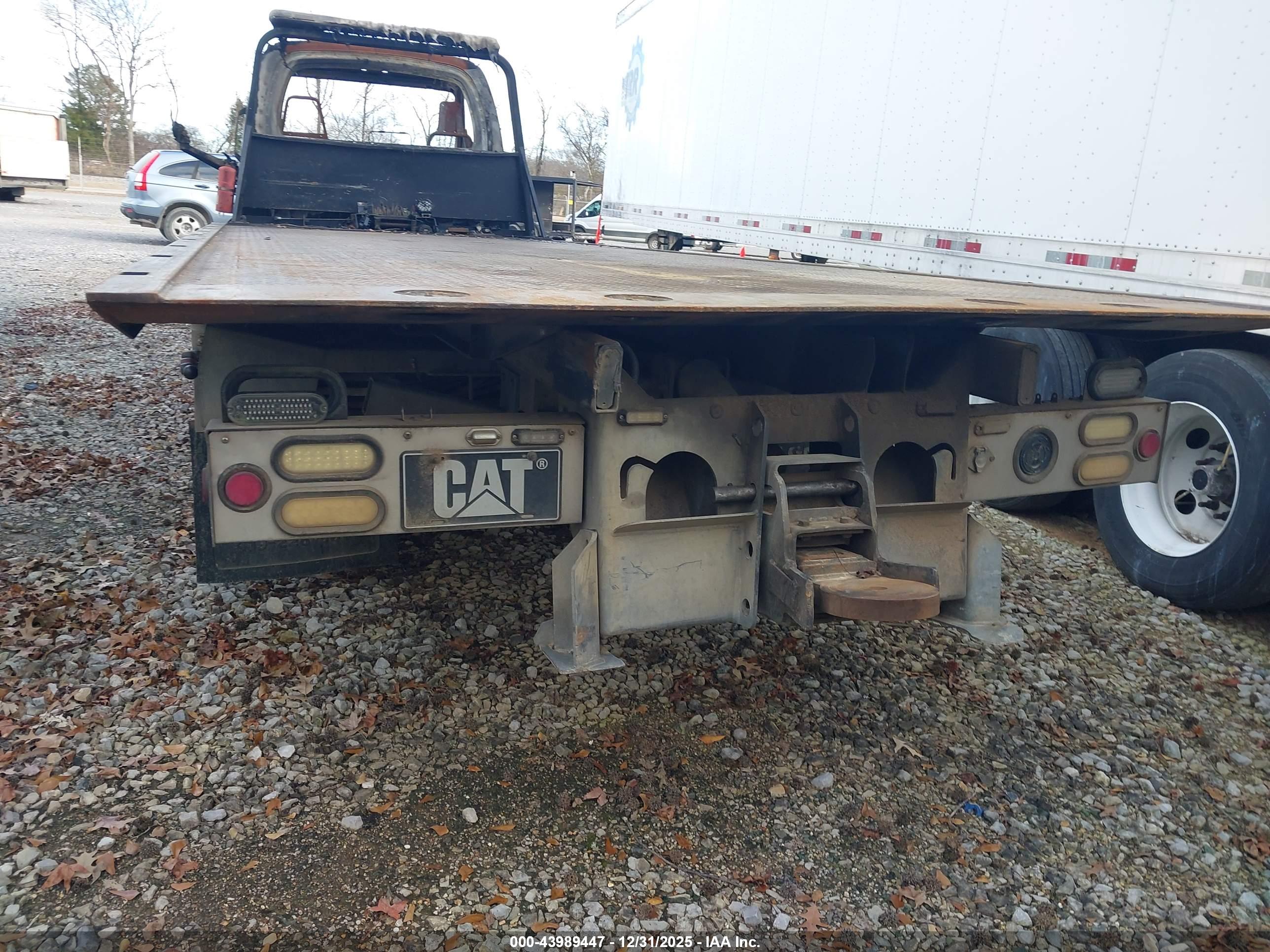 CHEVROLET CC6500 image 8