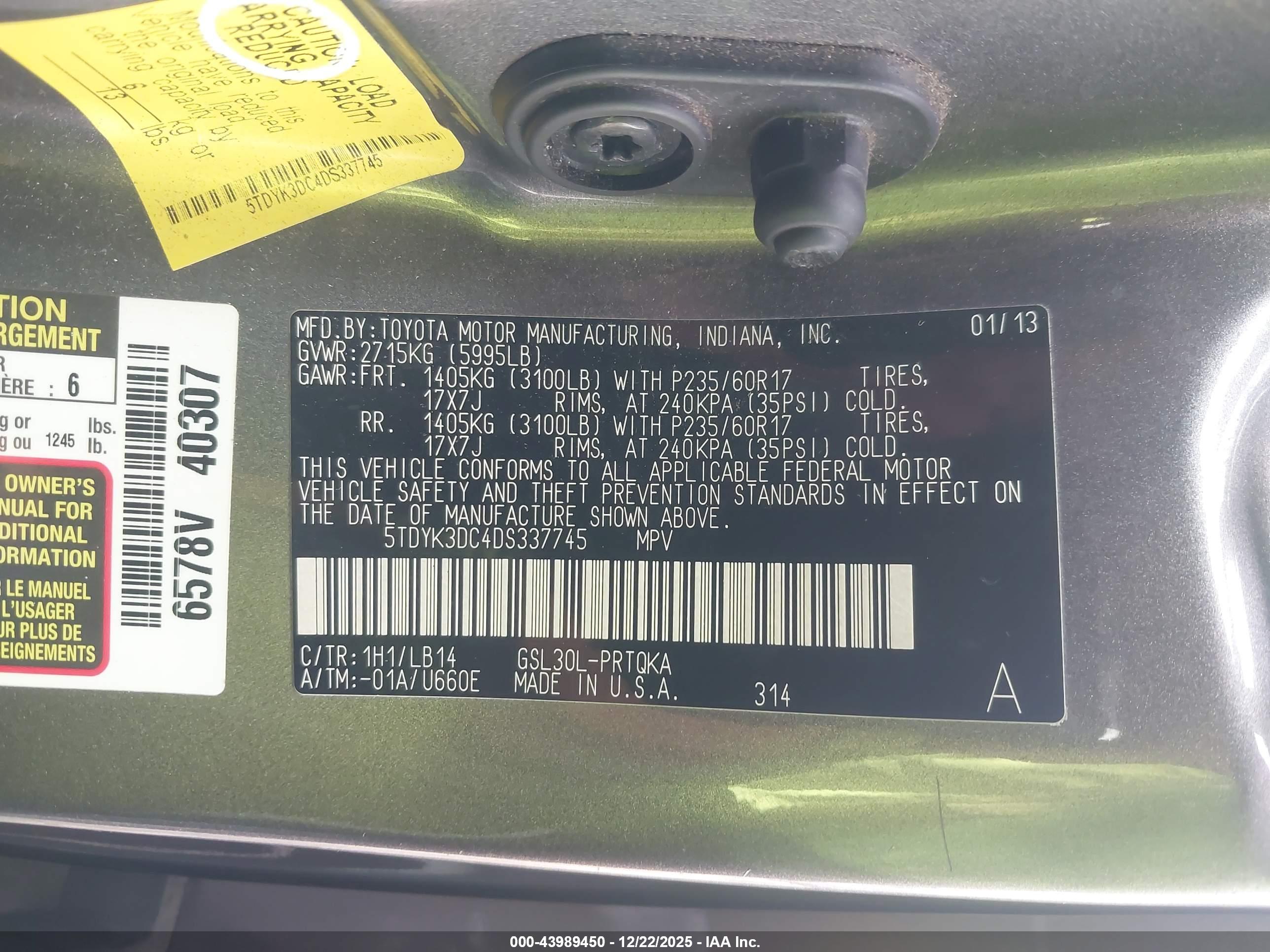 TOYOTA SIENNA image 9