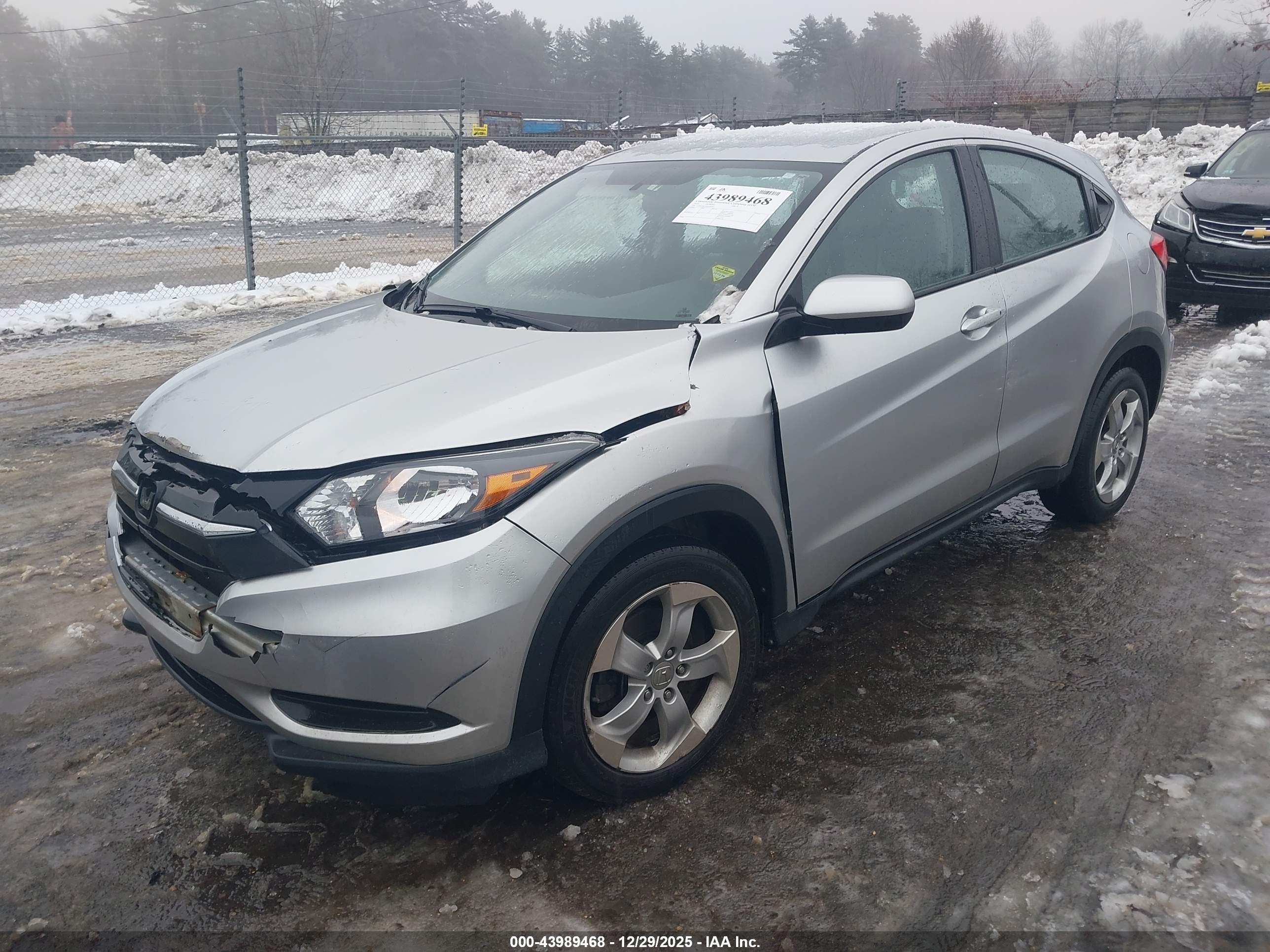 HONDA HR-V image 2