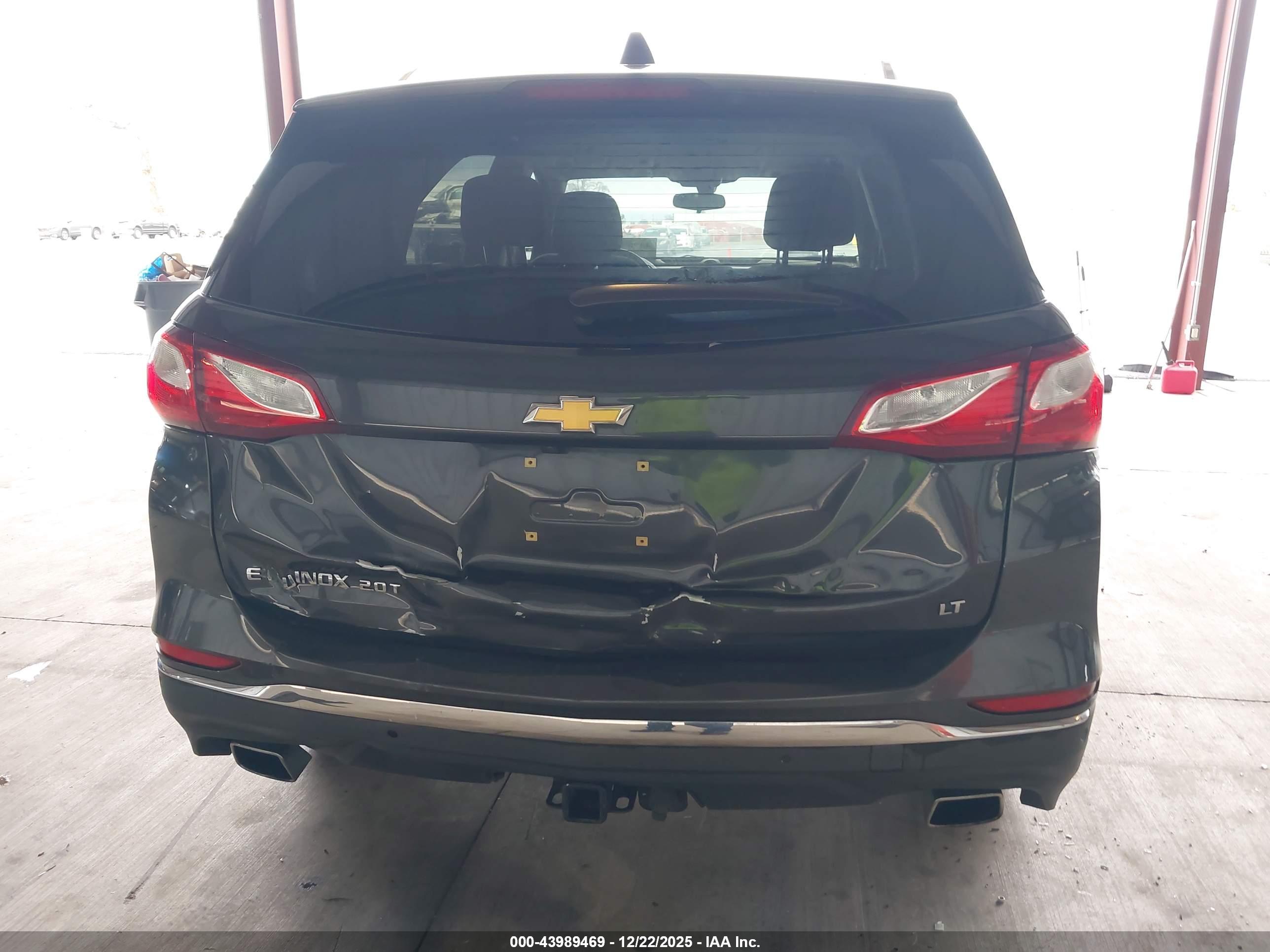 CHEVROLET EQUINOX image 6