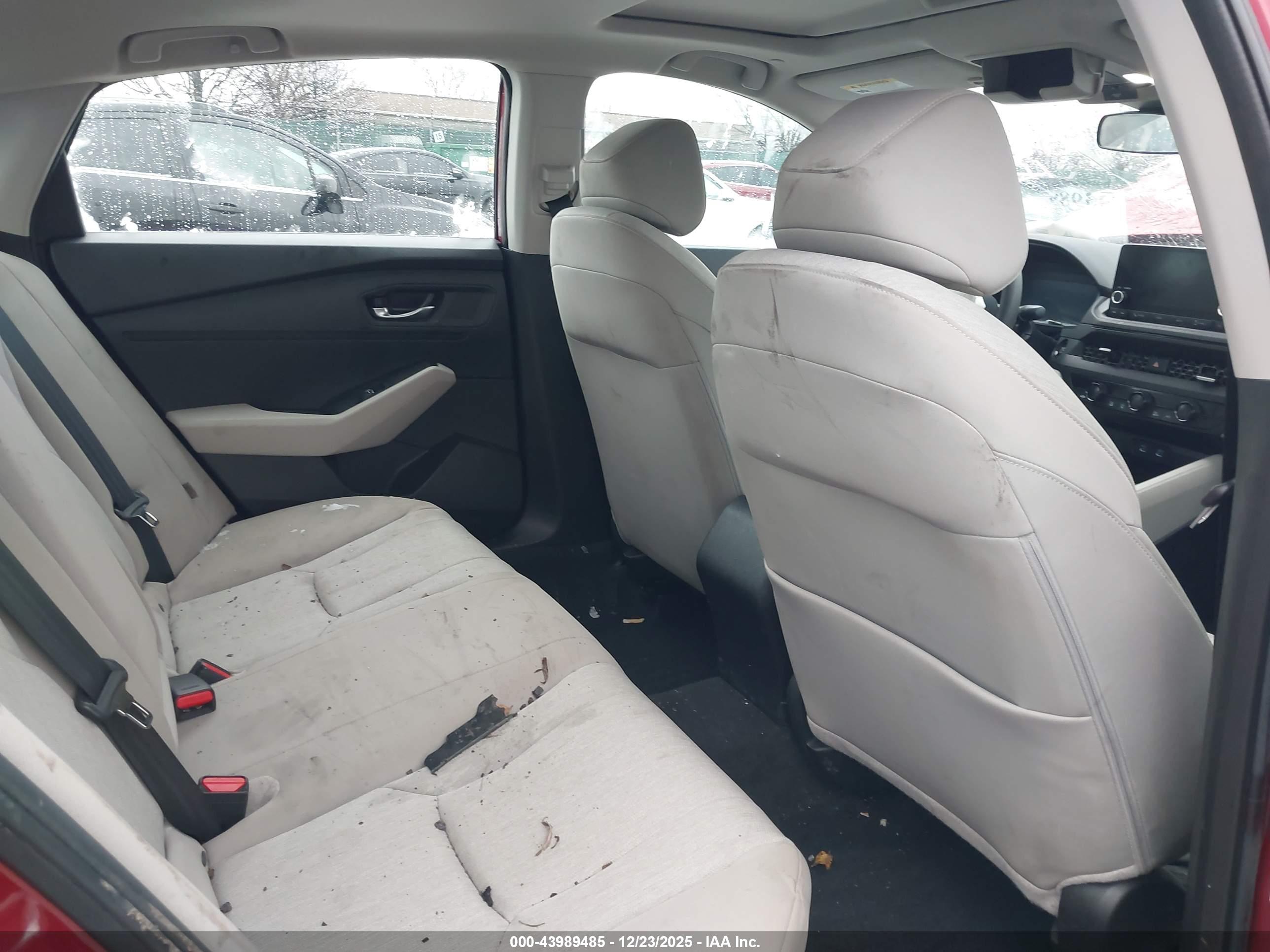 HONDA ACCORD image 5