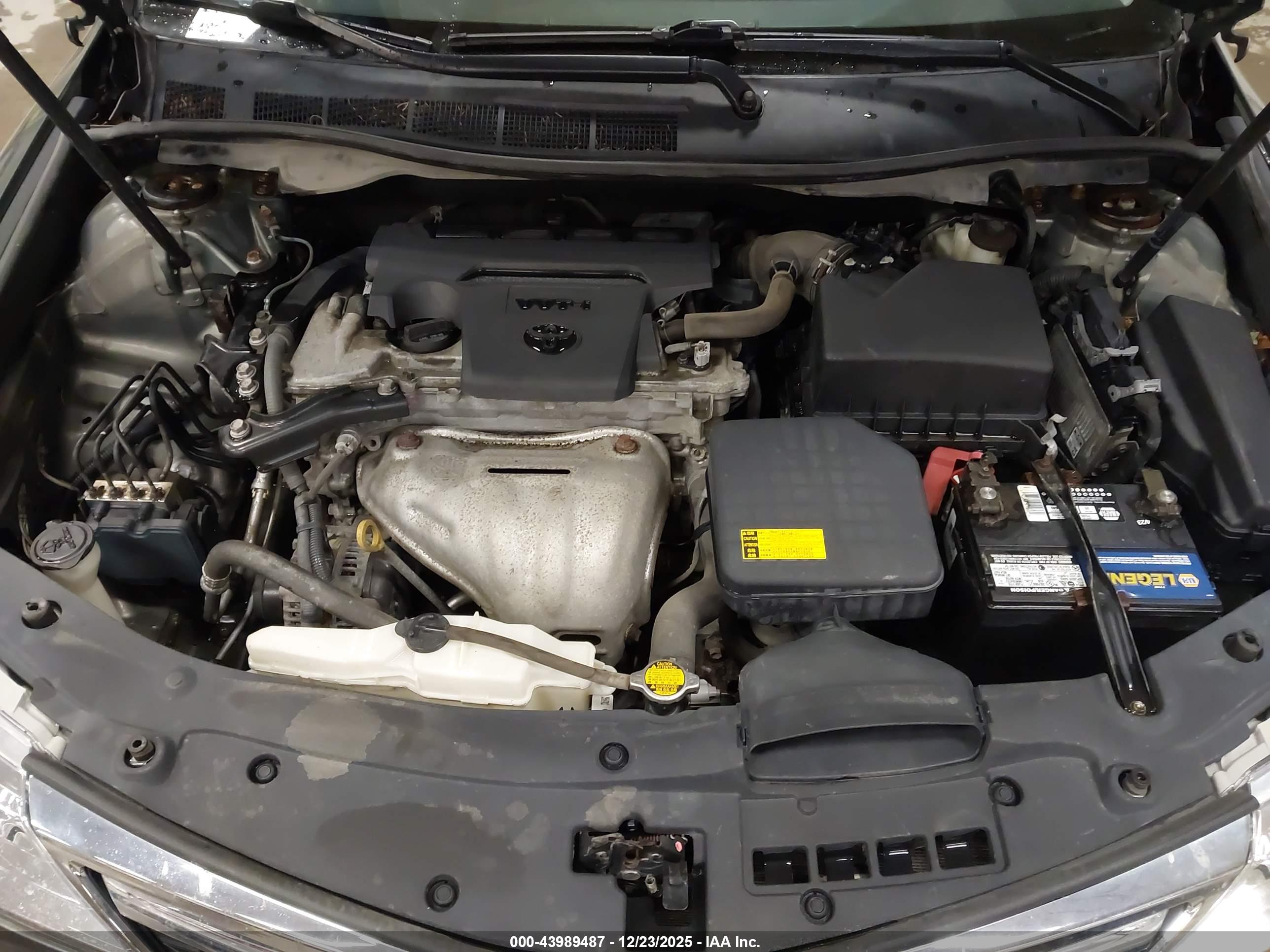 TOYOTA CAMRY image 10