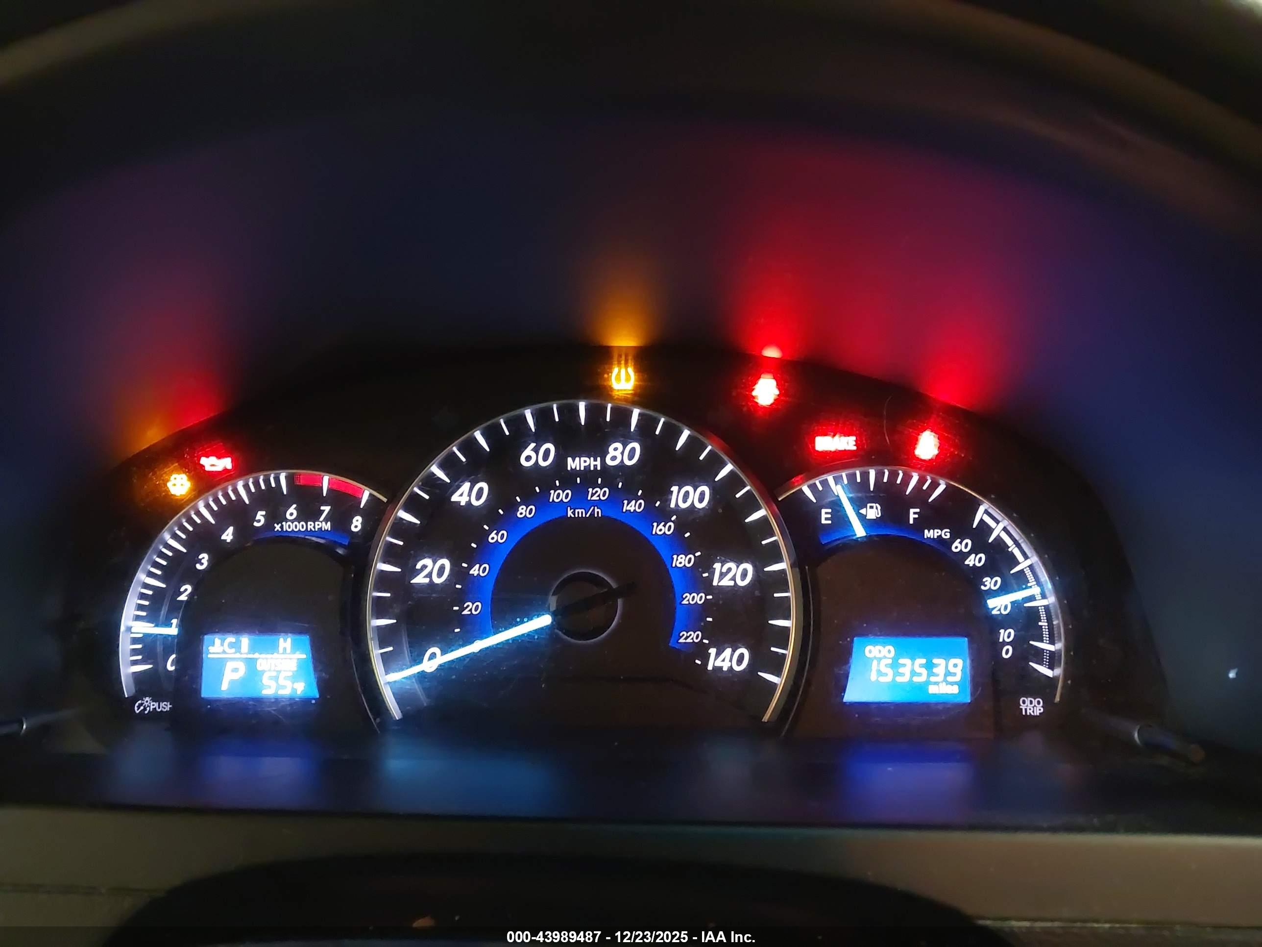 TOYOTA CAMRY image 7