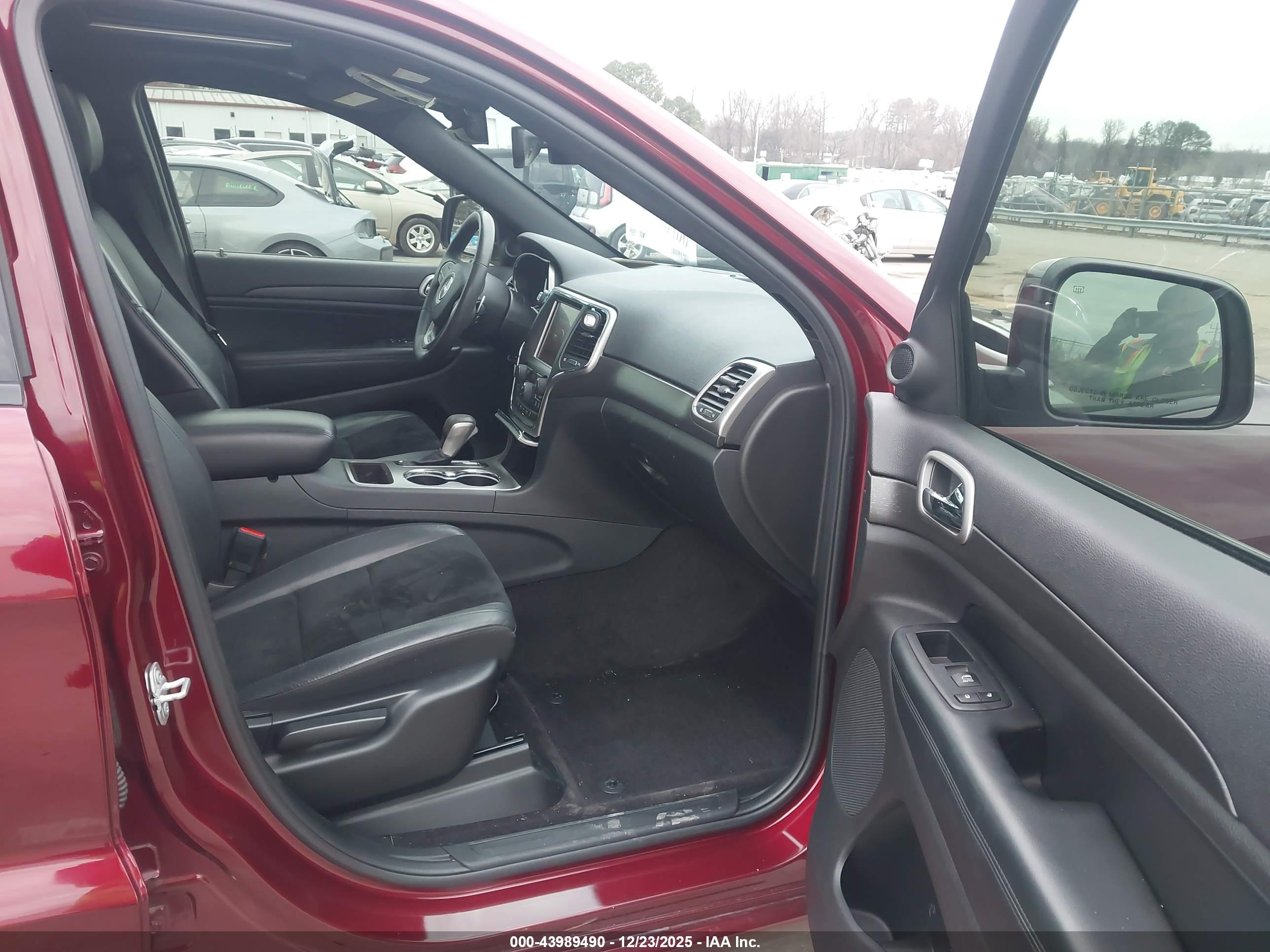 JEEP GRAND image 5