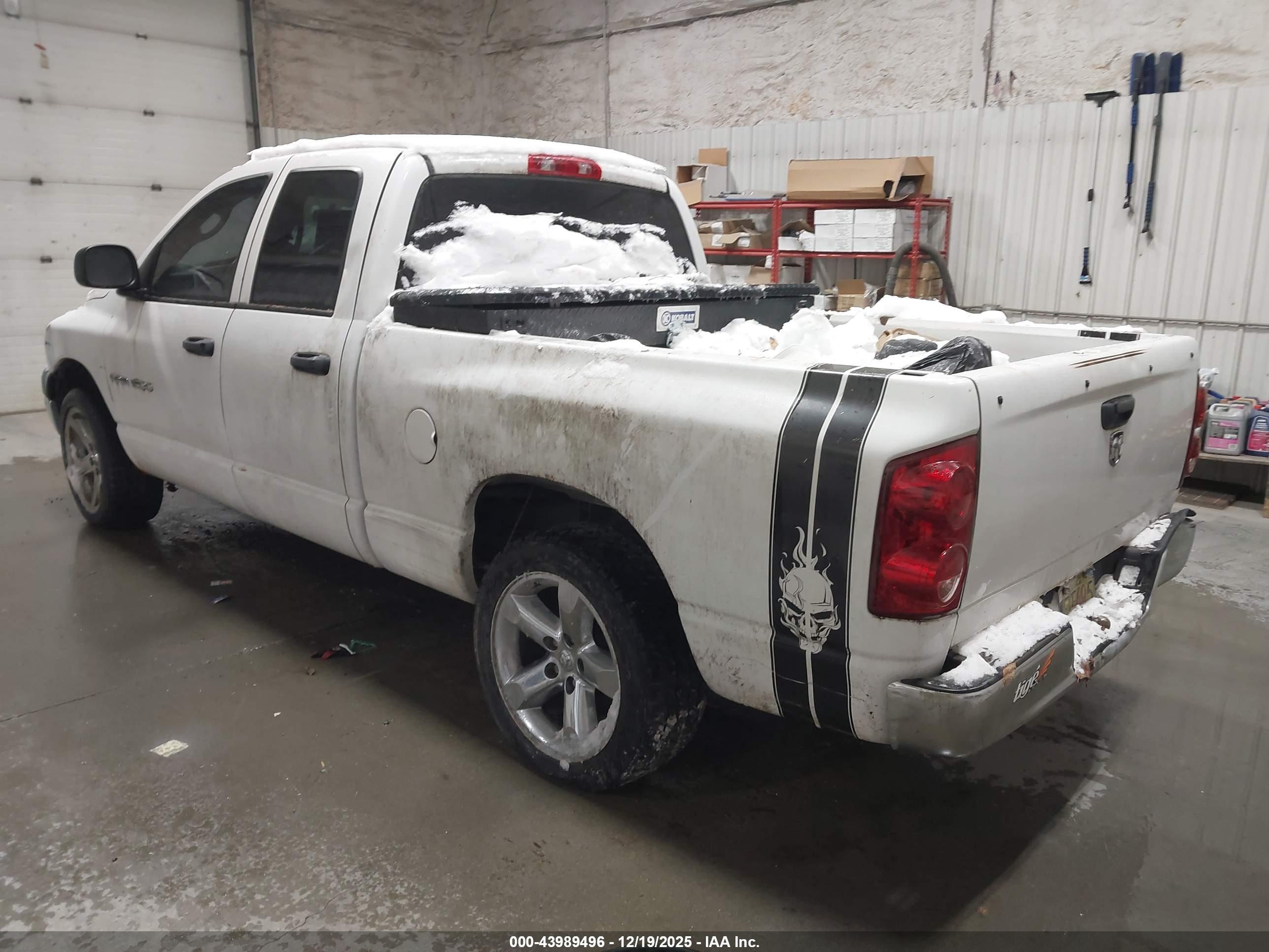 DODGE RAM image 3