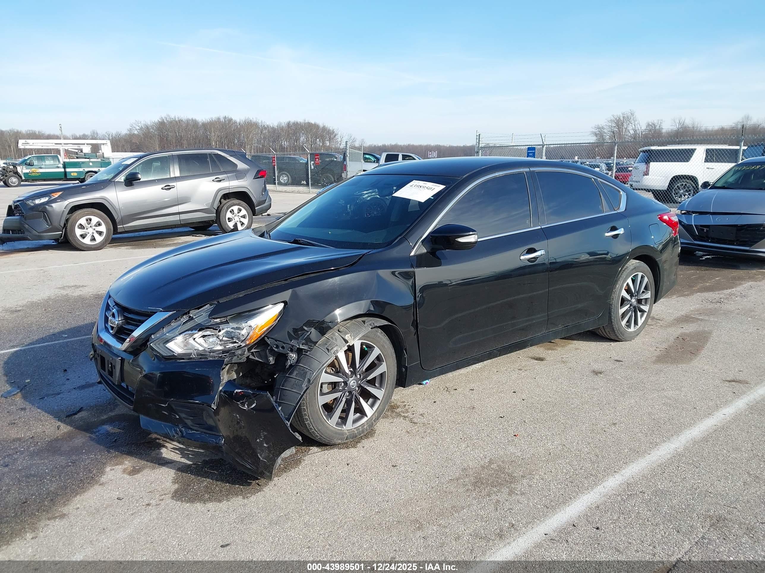 NISSAN ALTIMA image 2