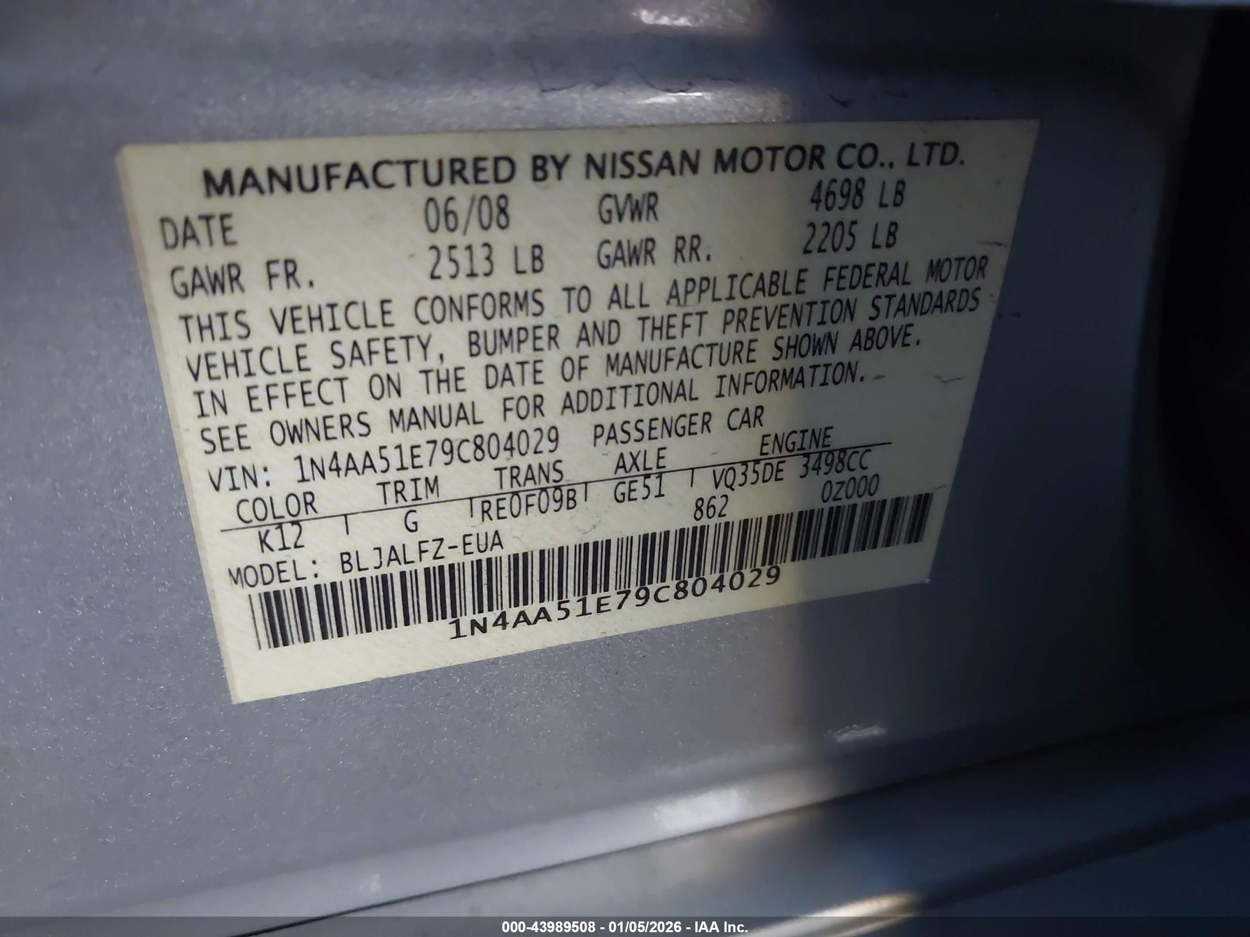 NISSAN MAXIMA image 9