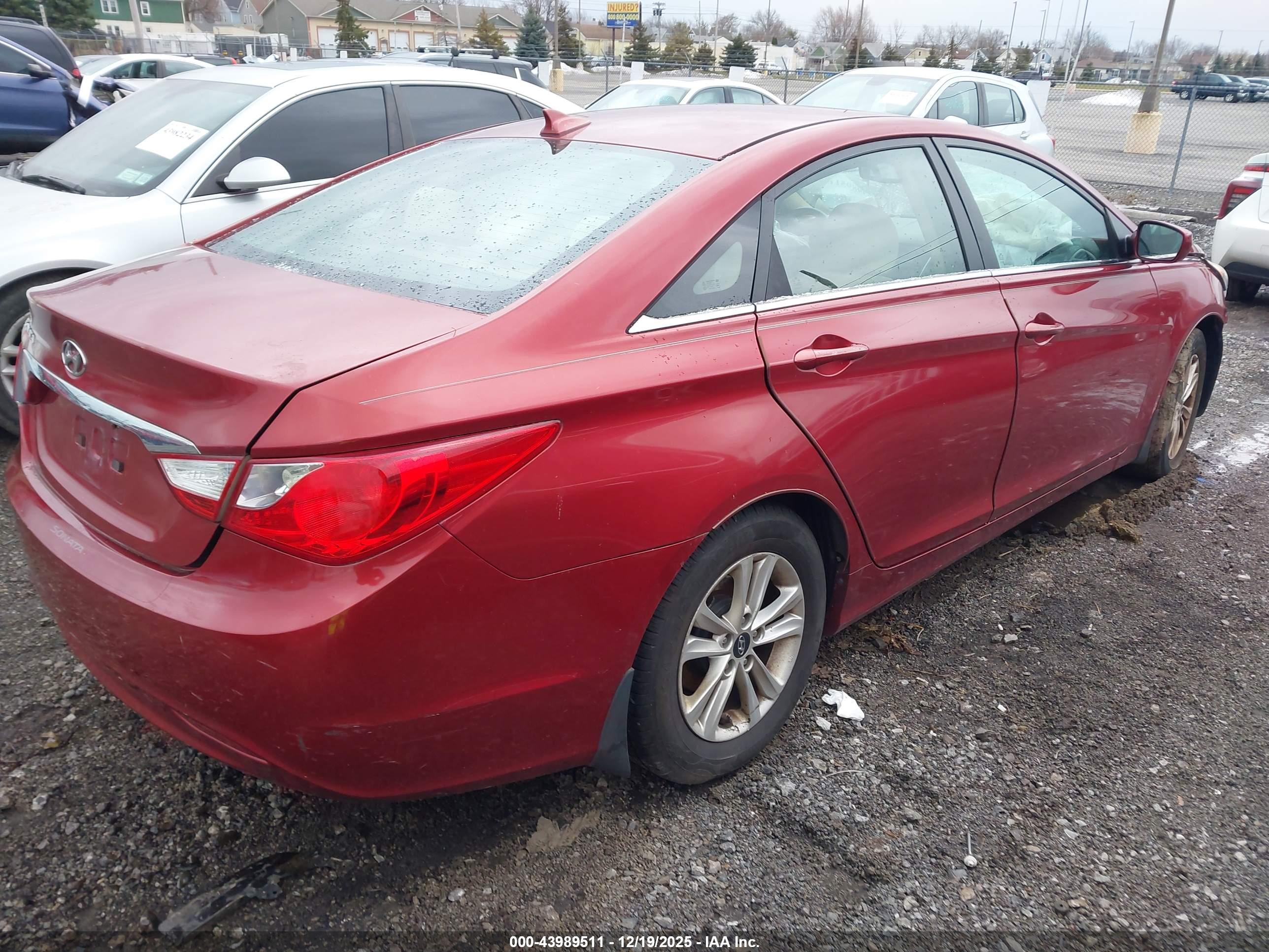 HYUNDAI SONATA image 4