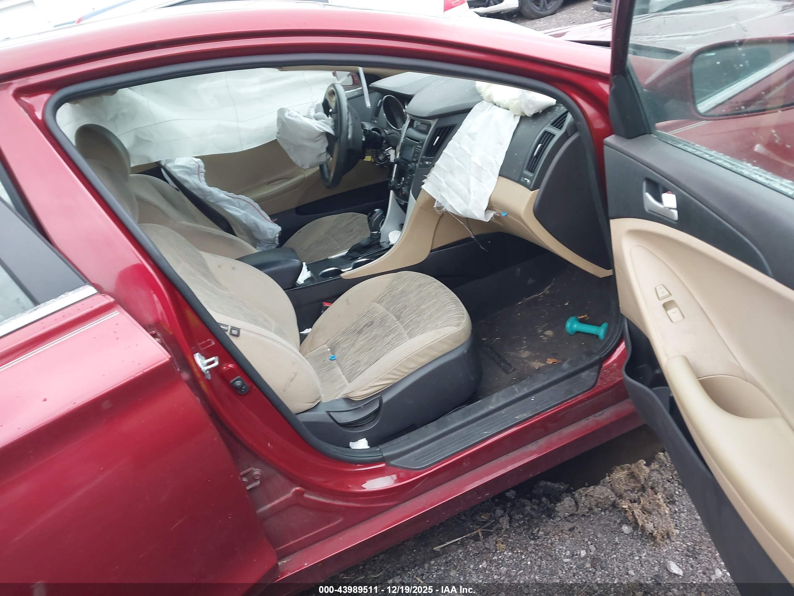 HYUNDAI SONATA image 5