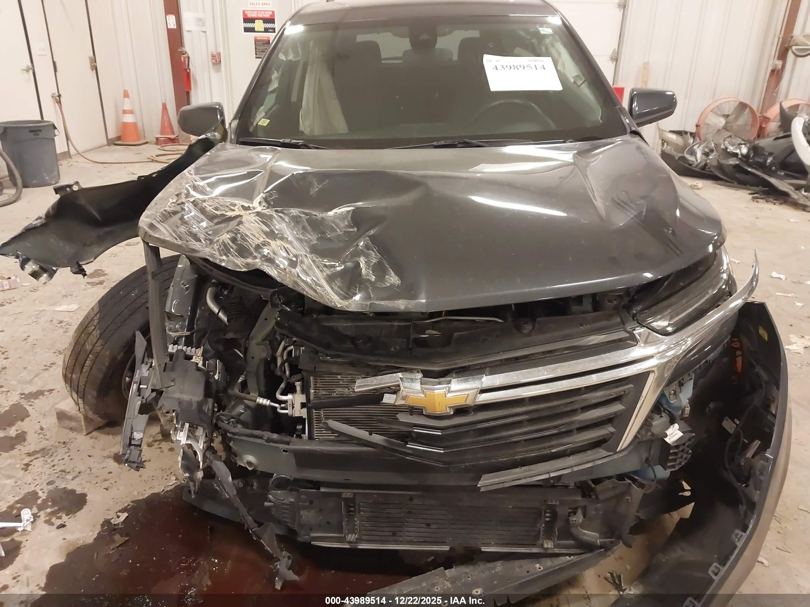 CHEVROLET EQUINOX image 6