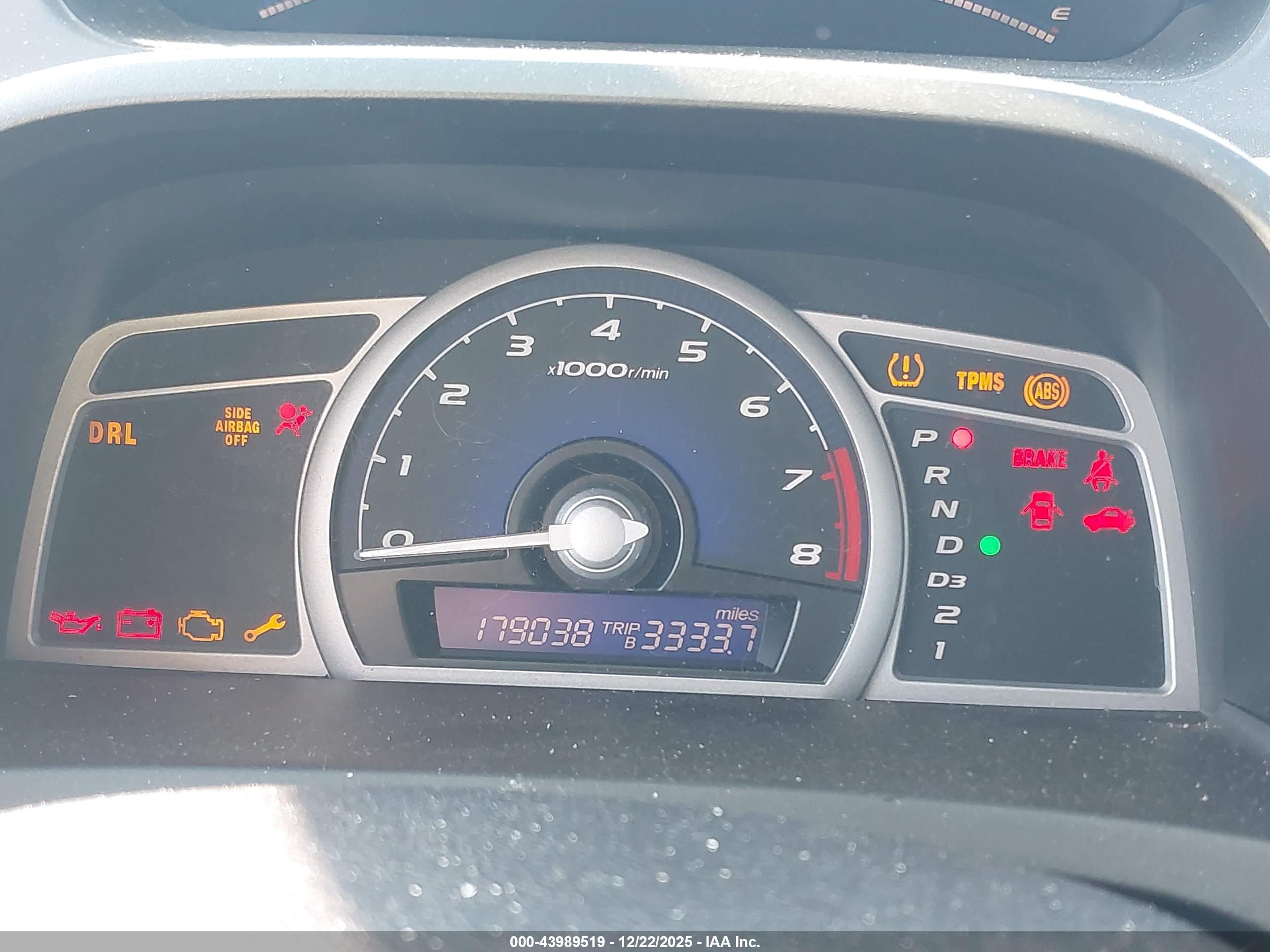 HONDA CIVIC image 7