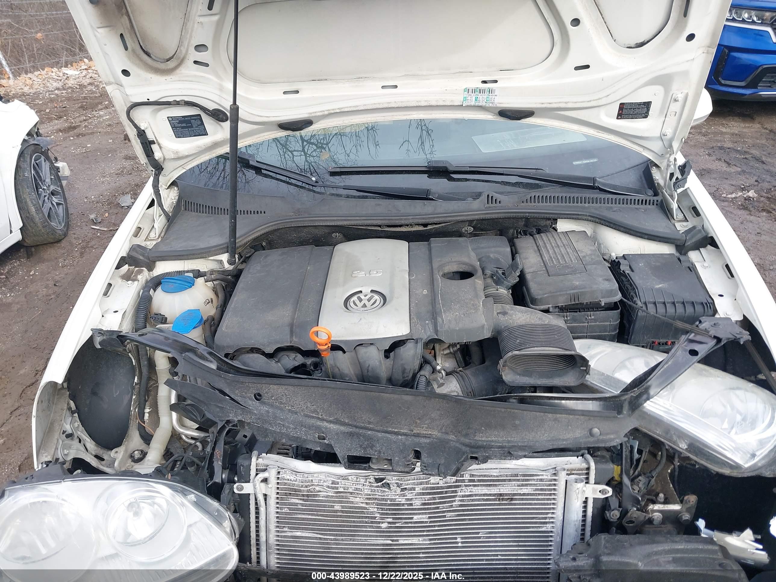 VOLKSWAGEN JETTA image 10